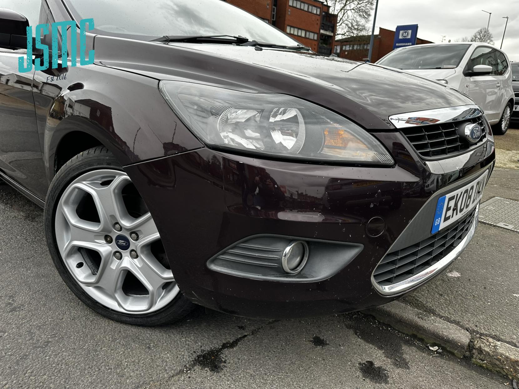 Ford Focus 1.8 TDCi Titanium Estate 5dr Diesel Manual (139 g/km, 113 bhp)