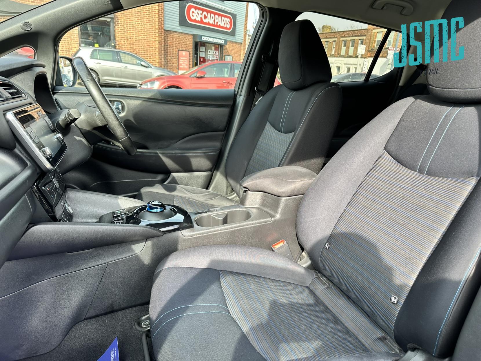 Nissan Leaf 40kWh 2.Zero Hatchback 5dr Electric Auto (150 ps)