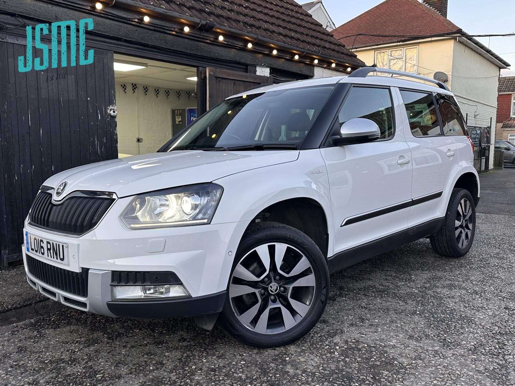 Skoda Yeti 2.0 TDI Laurin & Klement Outdoor 5dr Diesel DSG 4WD Euro 6 (s/s) (150 ps)