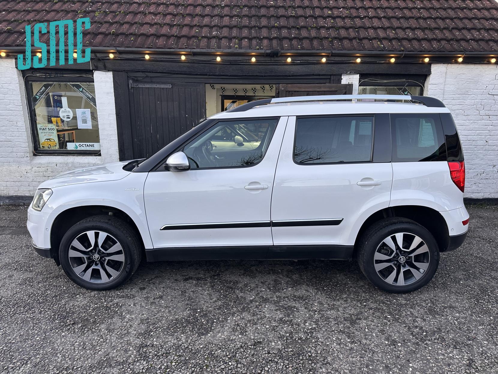 Skoda Yeti 2.0 TDI Laurin & Klement Outdoor 5dr Diesel DSG 4WD Euro 6 (s/s) (150 ps)