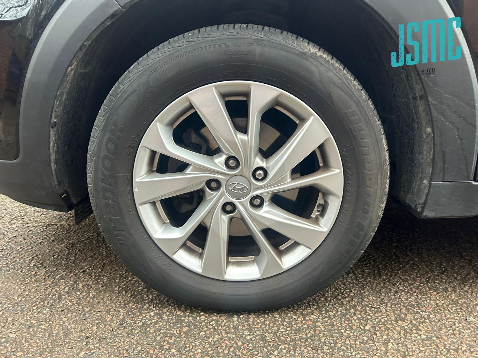 Hyundai TUCSON 1.6 GDi Blue Drive SE Nav SUV 5dr Petrol Manual Euro 6 (s/s) (132 ps)