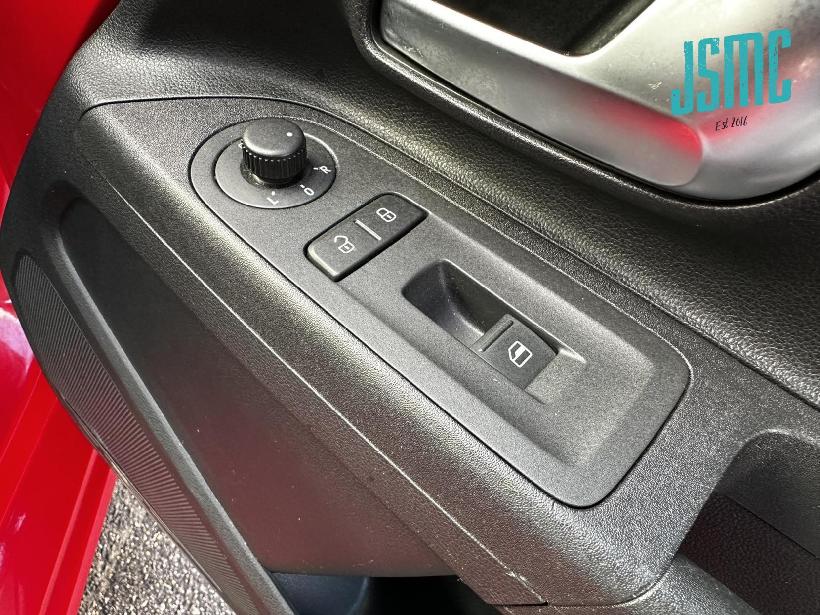 Volkswagen up! 1.0 High up! Hatchback 5dr Petrol Manual Euro 5 (75 ps)