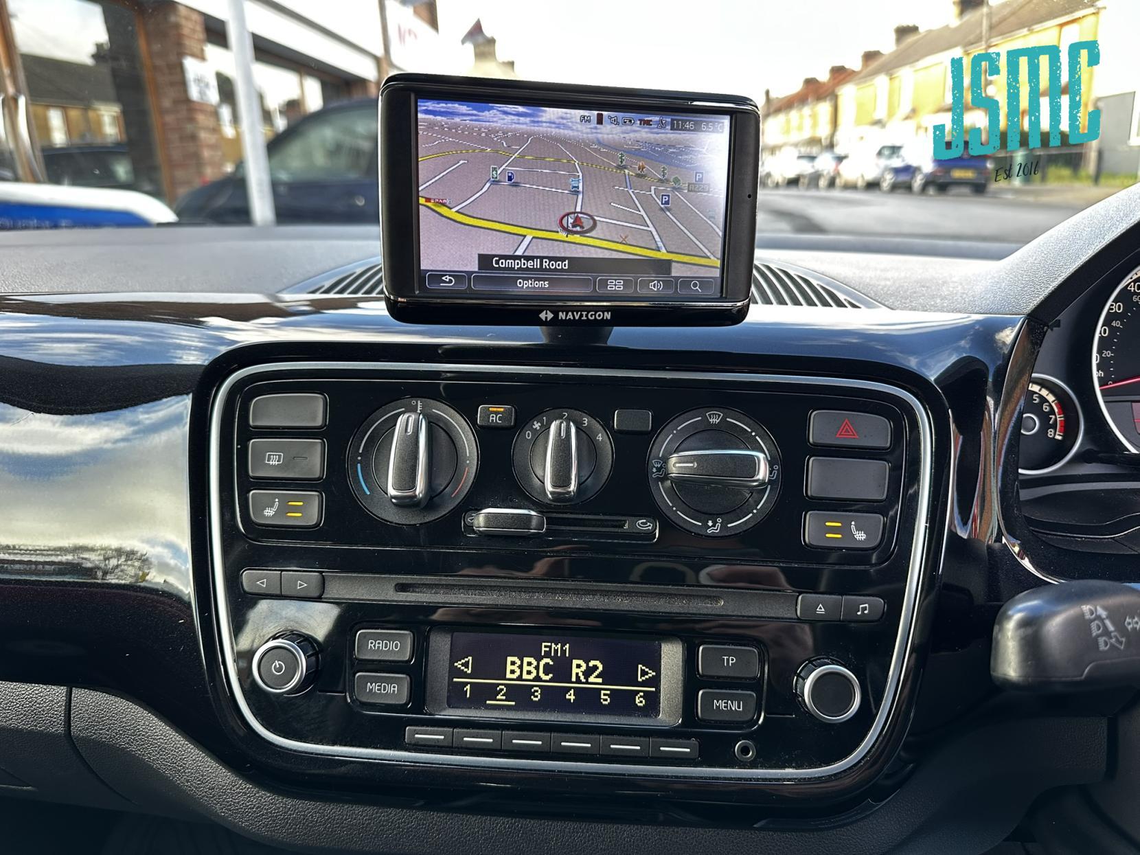 Volkswagen up! 1.0 High up! Hatchback 5dr Petrol Manual Euro 5 (75 ps)