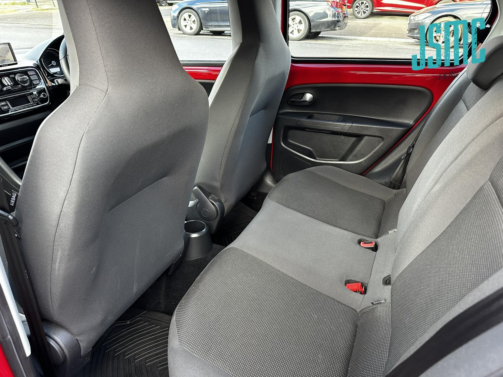 Volkswagen up! 1.0 High up! Hatchback 5dr Petrol Manual Euro 5 (75 ps)