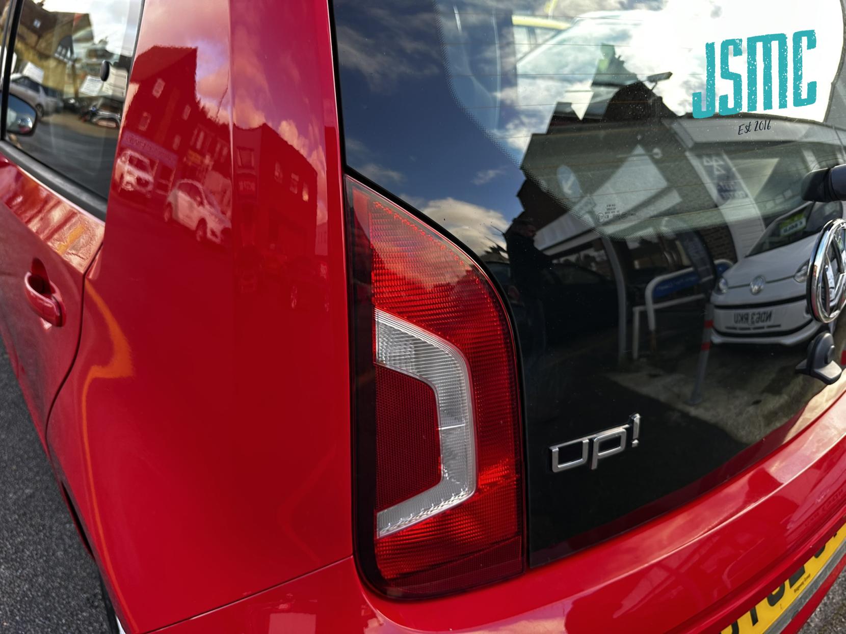 Volkswagen up! 1.0 High up! Hatchback 5dr Petrol Manual Euro 5 (75 ps)