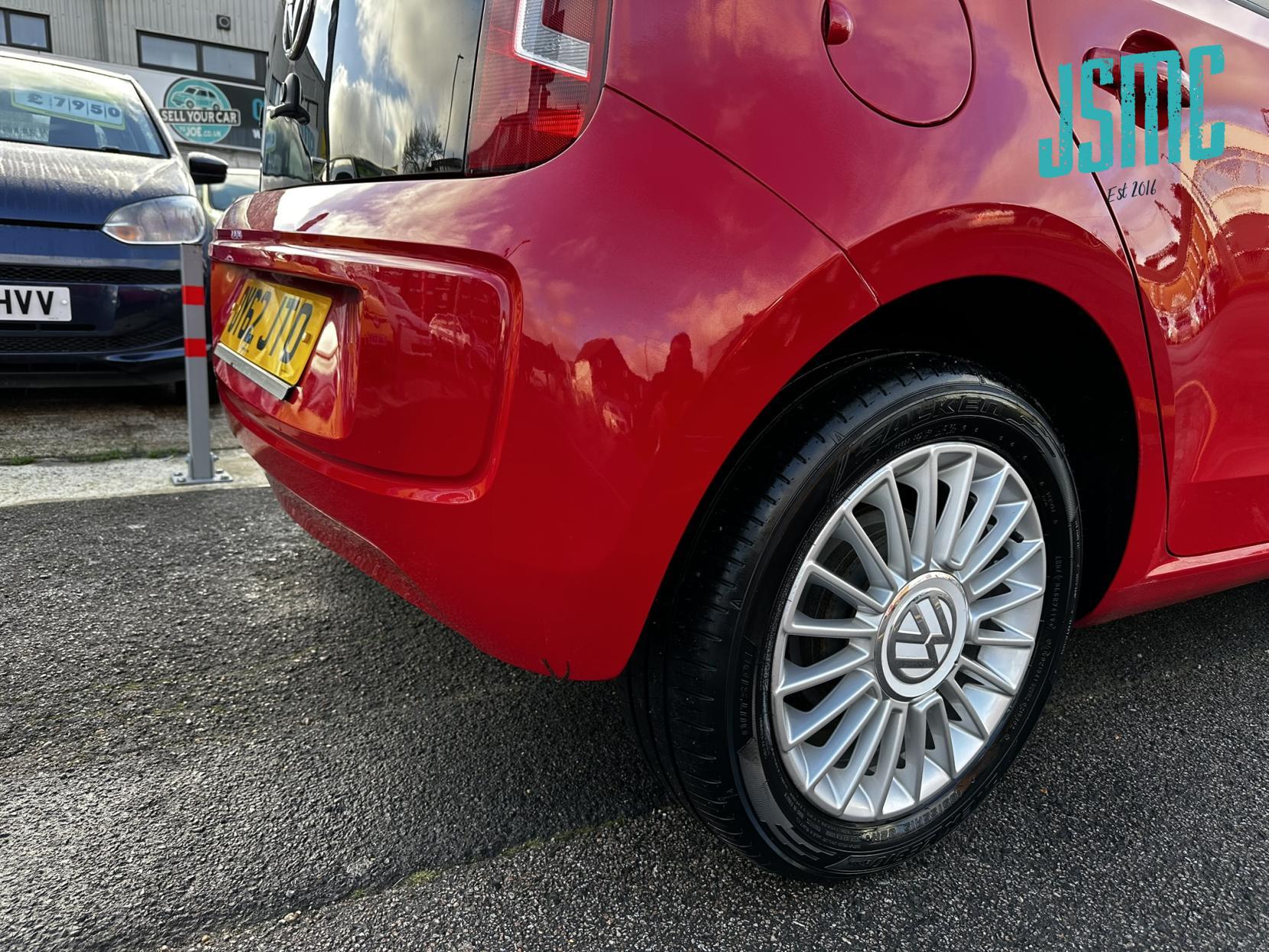 Volkswagen up! 1.0 High up! Hatchback 5dr Petrol Manual Euro 5 (75 ps)