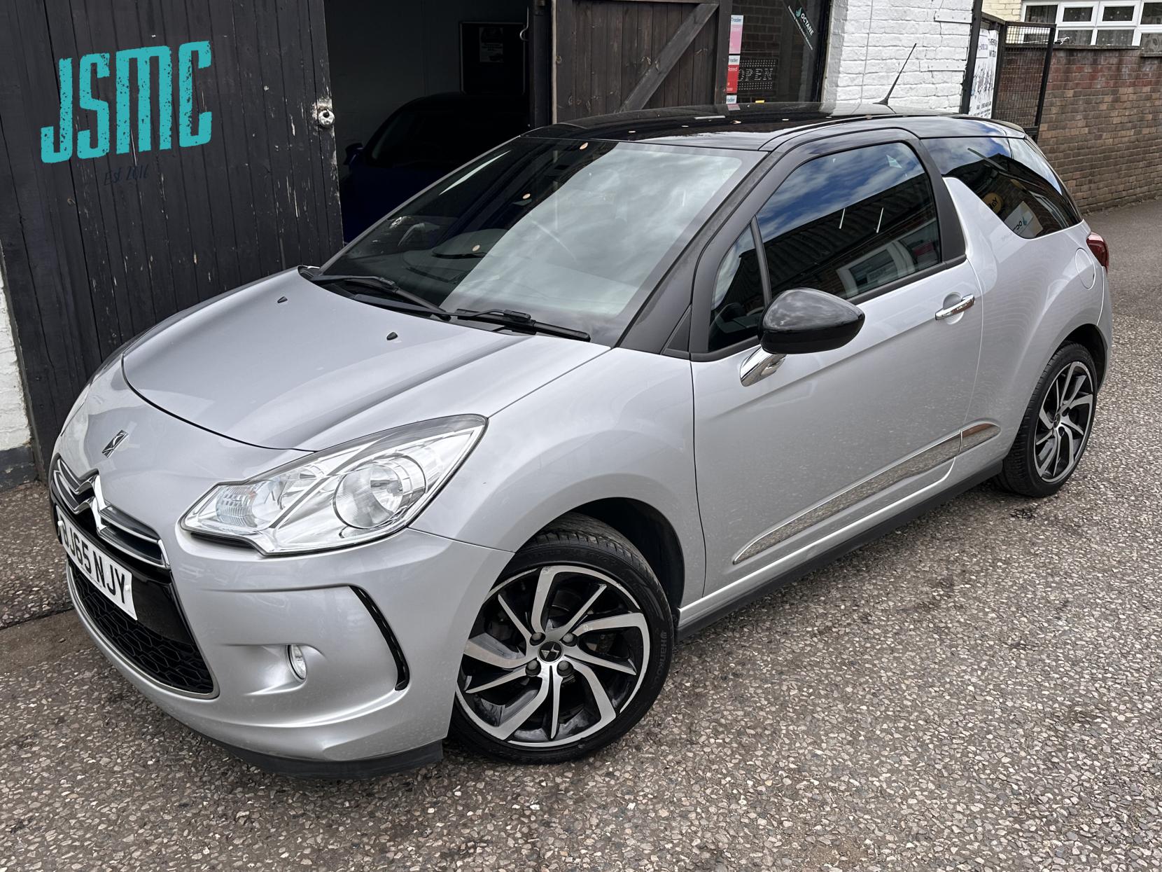 DS AUTOMOBILES DS 3 1.2 PureTech DStyle Nav Hatchback 3dr Petrol Manual Euro 6 (s/s) (110 ps)