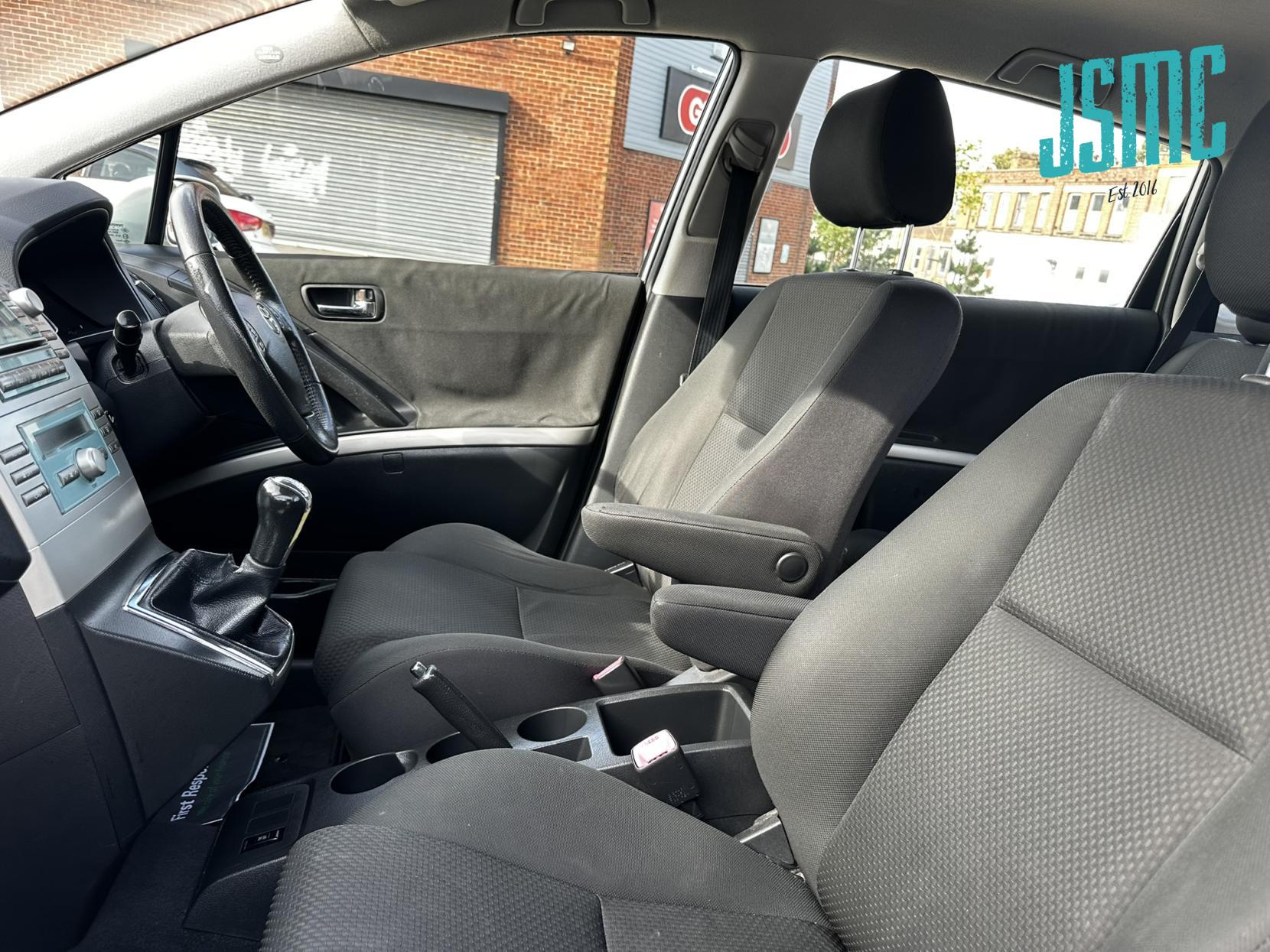 Toyota Corolla Verso 1.8 VVT-i T3 MPV 5dr Petrol Manual (184 g/km, 127 bhp)