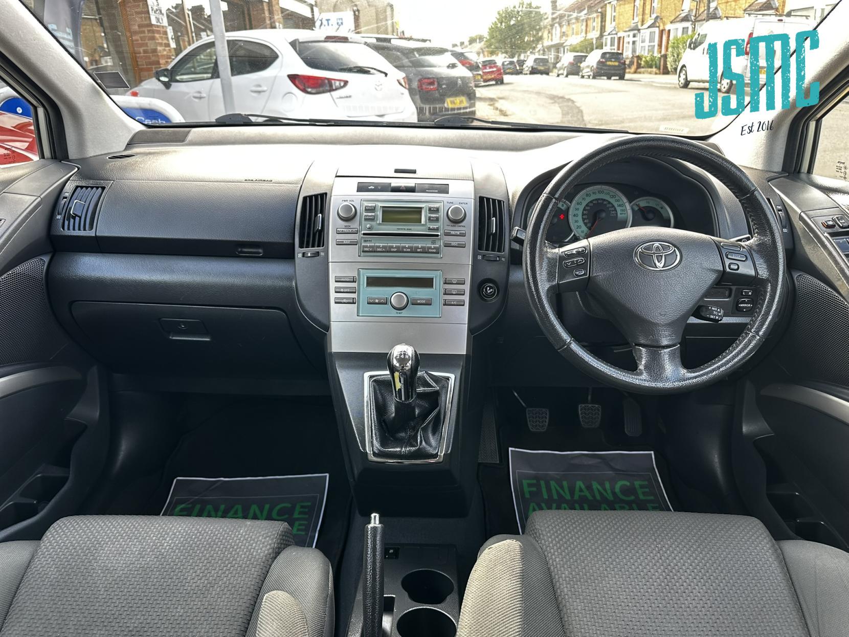 Toyota Corolla Verso 1.8 VVT-i T3 MPV 5dr Petrol Manual (184 g/km, 127 bhp)