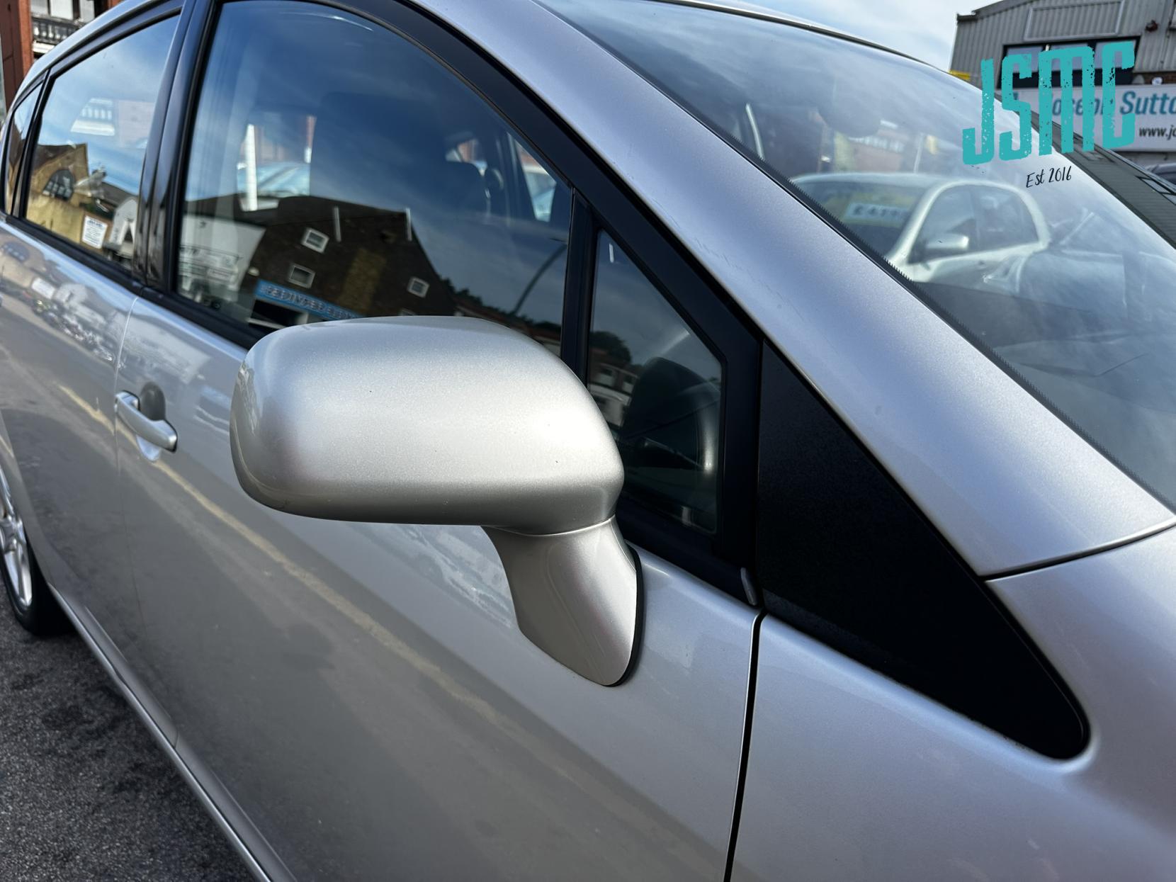 Toyota Corolla Verso 1.8 VVT-i T3 MPV 5dr Petrol Manual (184 g/km, 127 bhp)