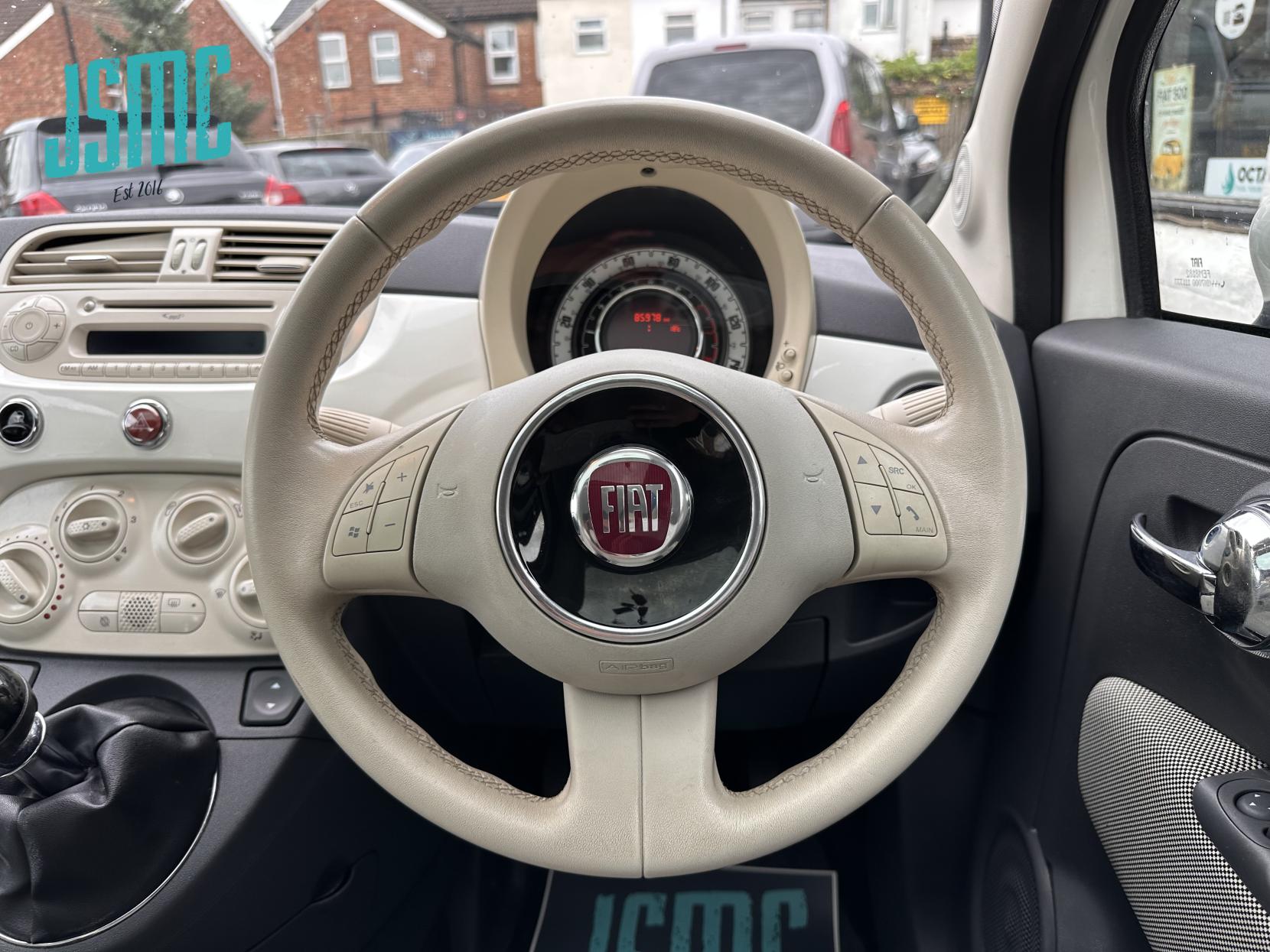 Fiat 500 1.2 Lounge Hatchback 3dr Petrol Manual Euro 5 (s/s) (69 bhp)