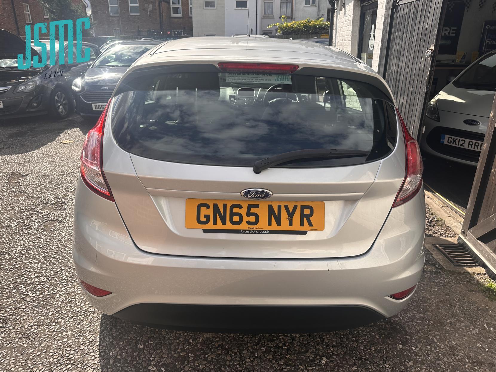 Ford Fiesta 1.5 TDCi Zetec Hatchback 5dr Diesel Manual Euro 6 (75 ps)