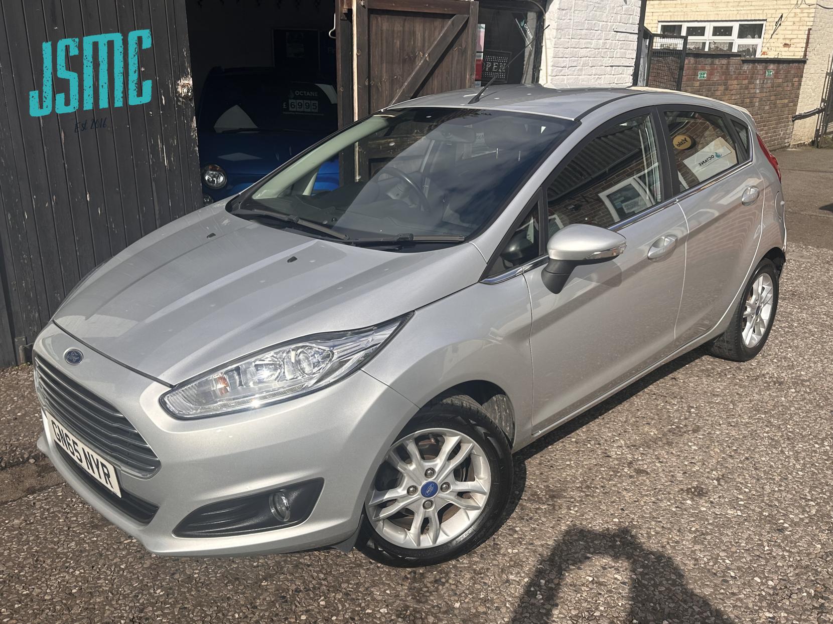 Ford Fiesta 1.5 TDCi Zetec Hatchback 5dr Diesel Manual Euro 6 (75 ps)