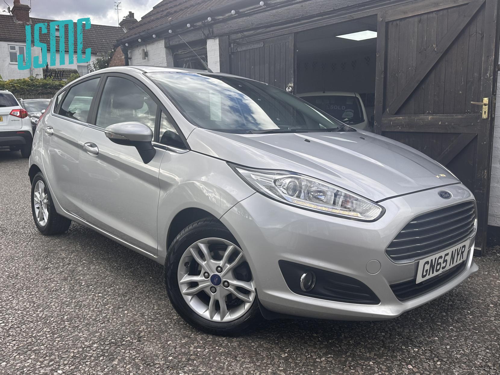 Ford Fiesta 1.5 TDCi Zetec Hatchback 5dr Diesel Manual Euro 6 (75 ps)