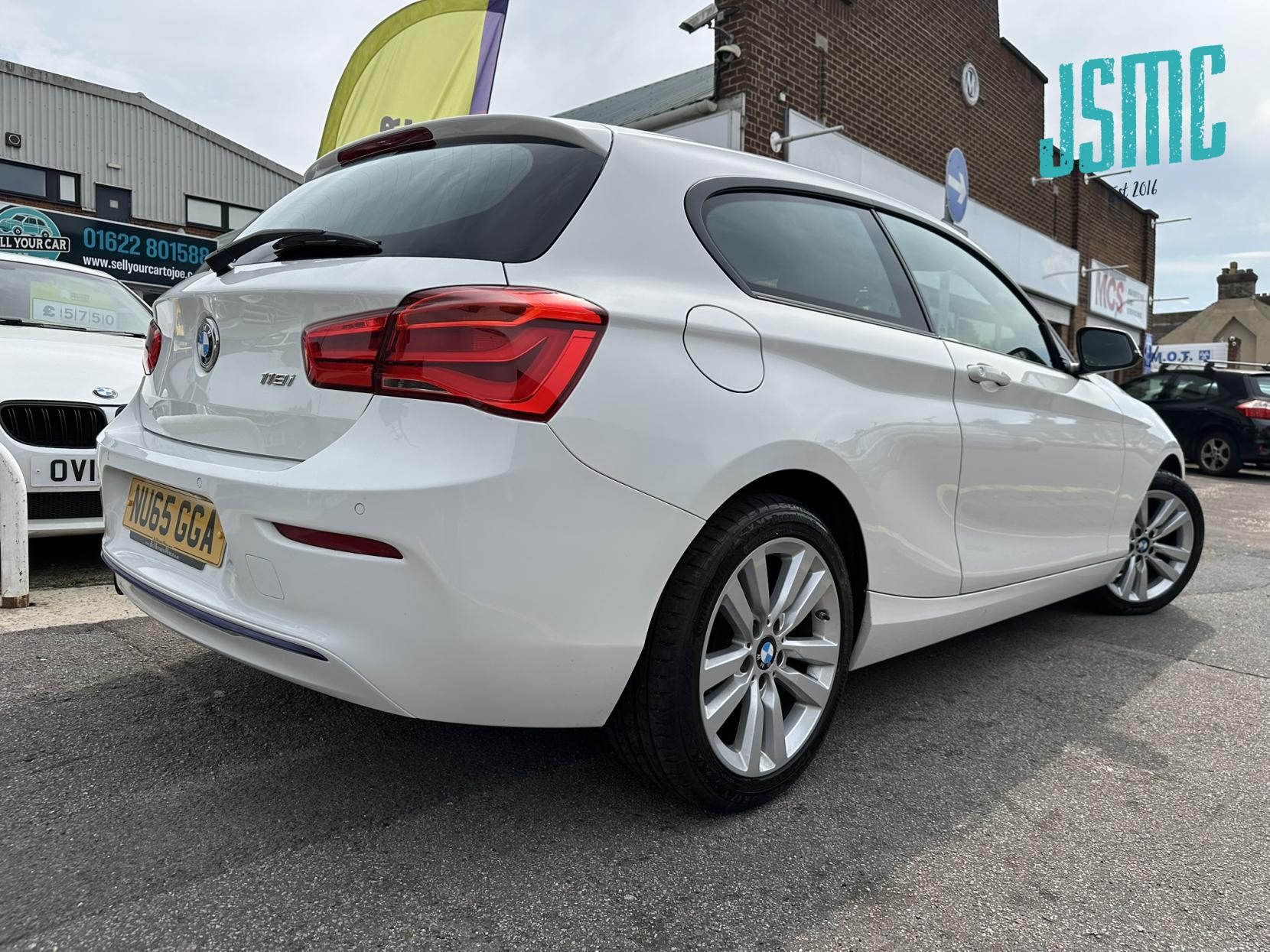 BMW 1 Series 1.5 118i Sport Hatchback 3dr Petrol Manual Euro 6 (s/s) (136 ps)