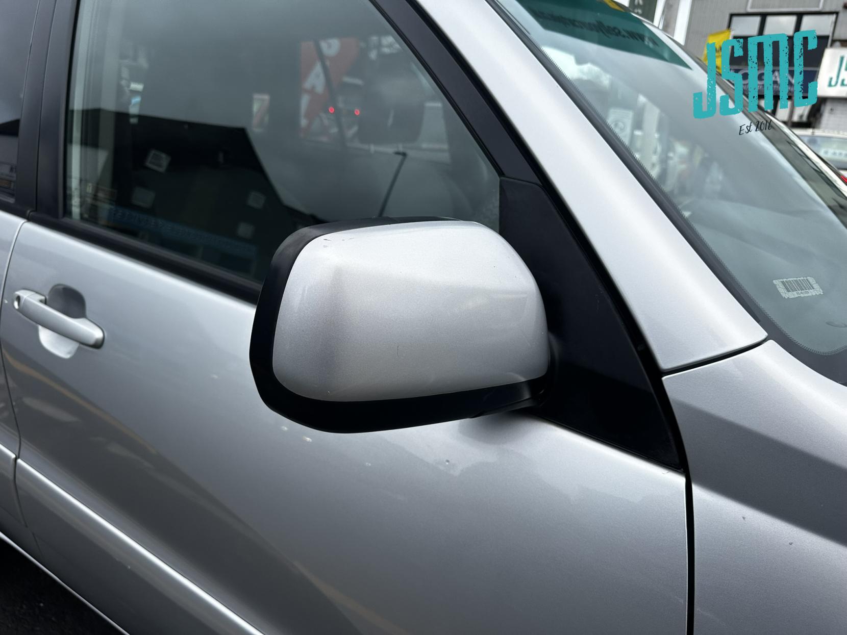 Toyota RAV4 2.0 VVT-i XT-R SUV 5dr Petrol Manual 4WD (211 g/km, 147 bhp)