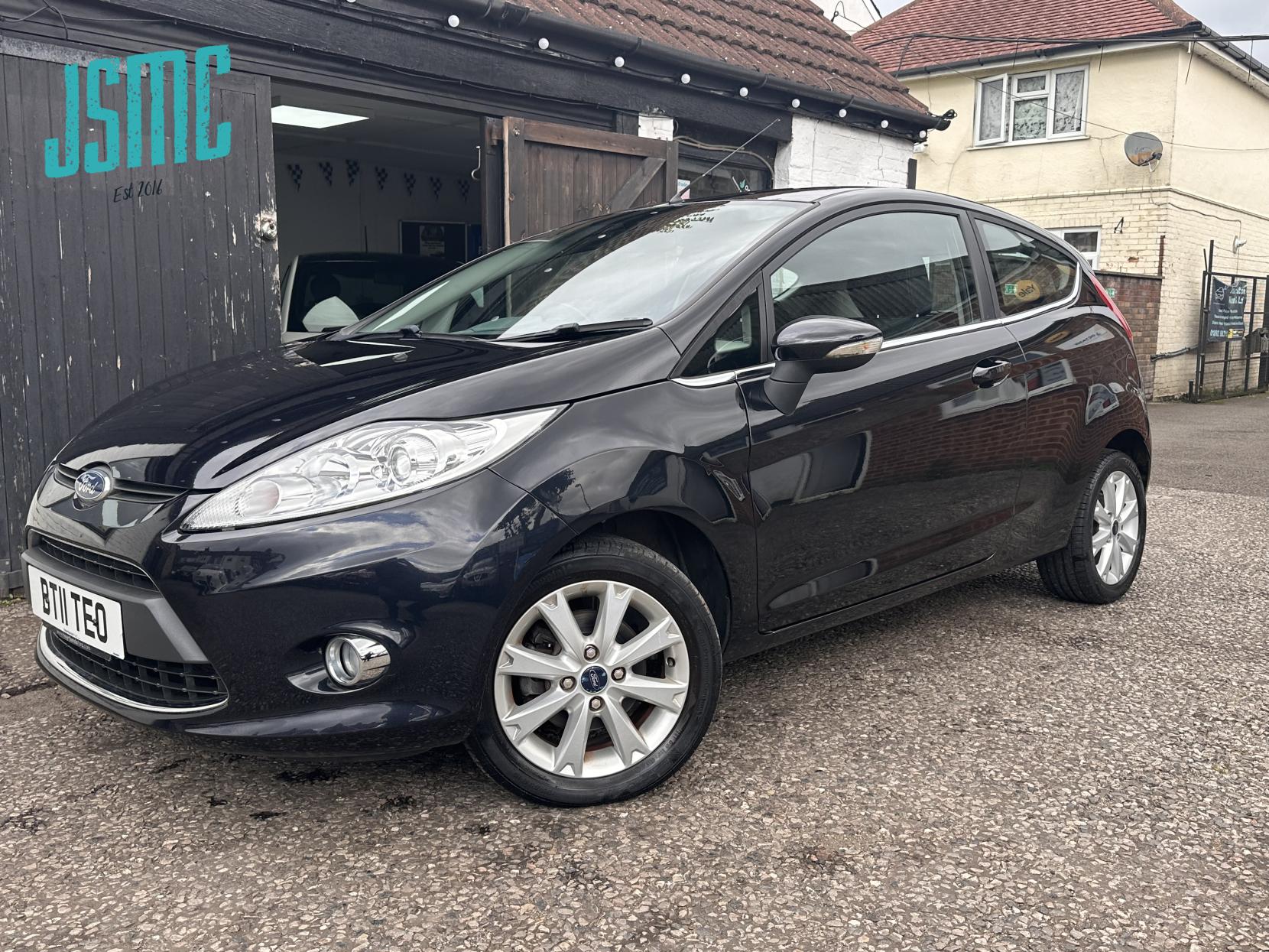 Ford Fiesta 1.4 Zetec Hatchback 3dr Petrol Manual (133 g/km, 94 bhp)