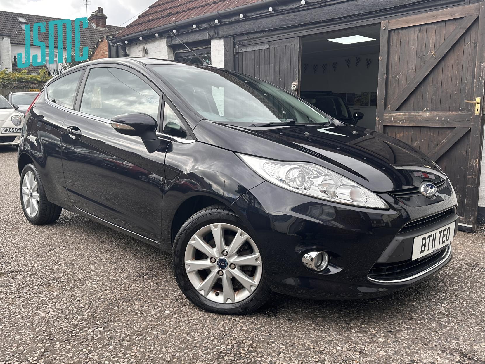 Ford Fiesta 1.4 Zetec Hatchback 3dr Petrol Manual (133 g/km, 94 bhp)