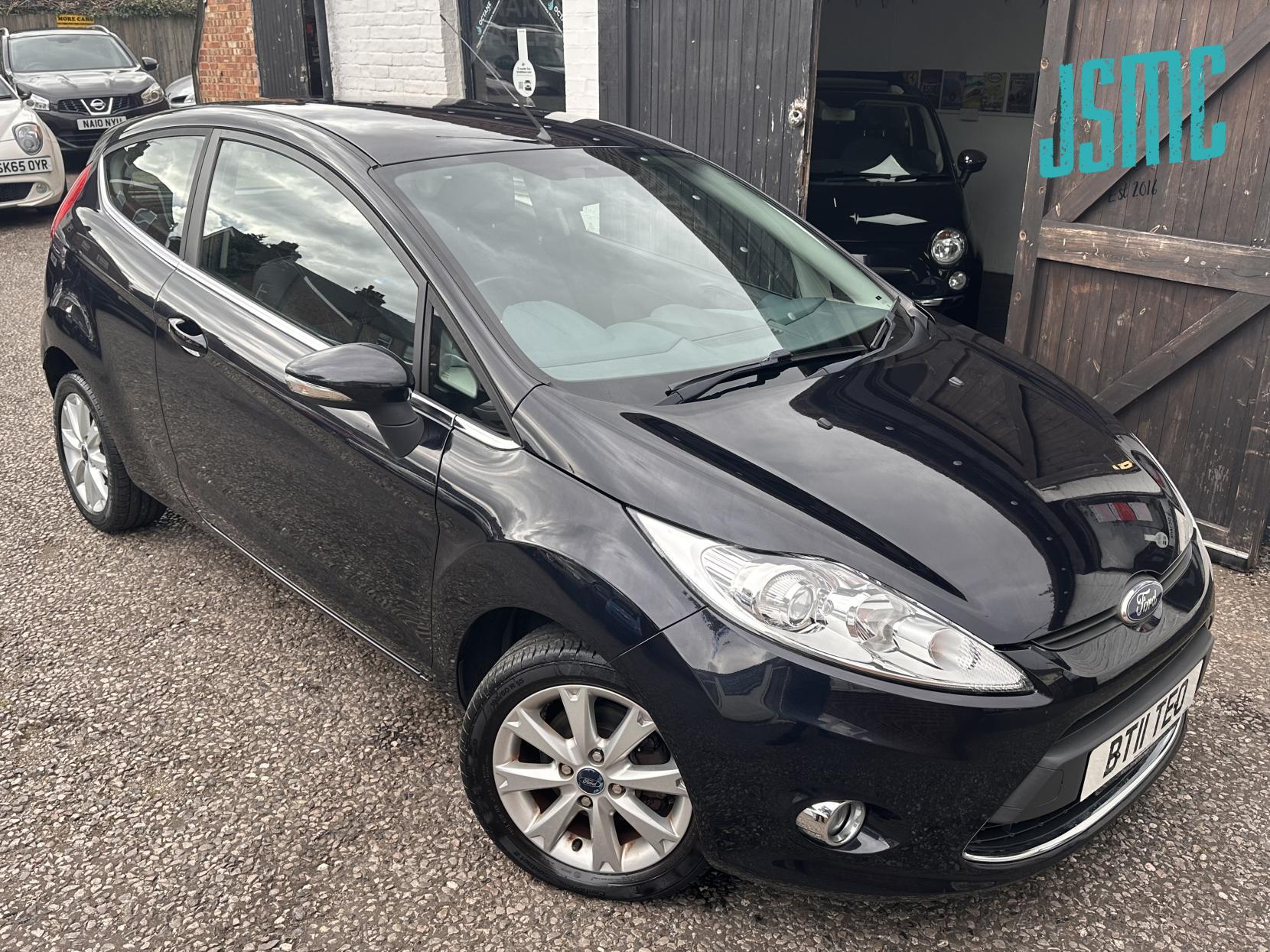 Ford Fiesta 1.4 Zetec Hatchback 3dr Petrol Manual (133 g/km, 94 bhp)