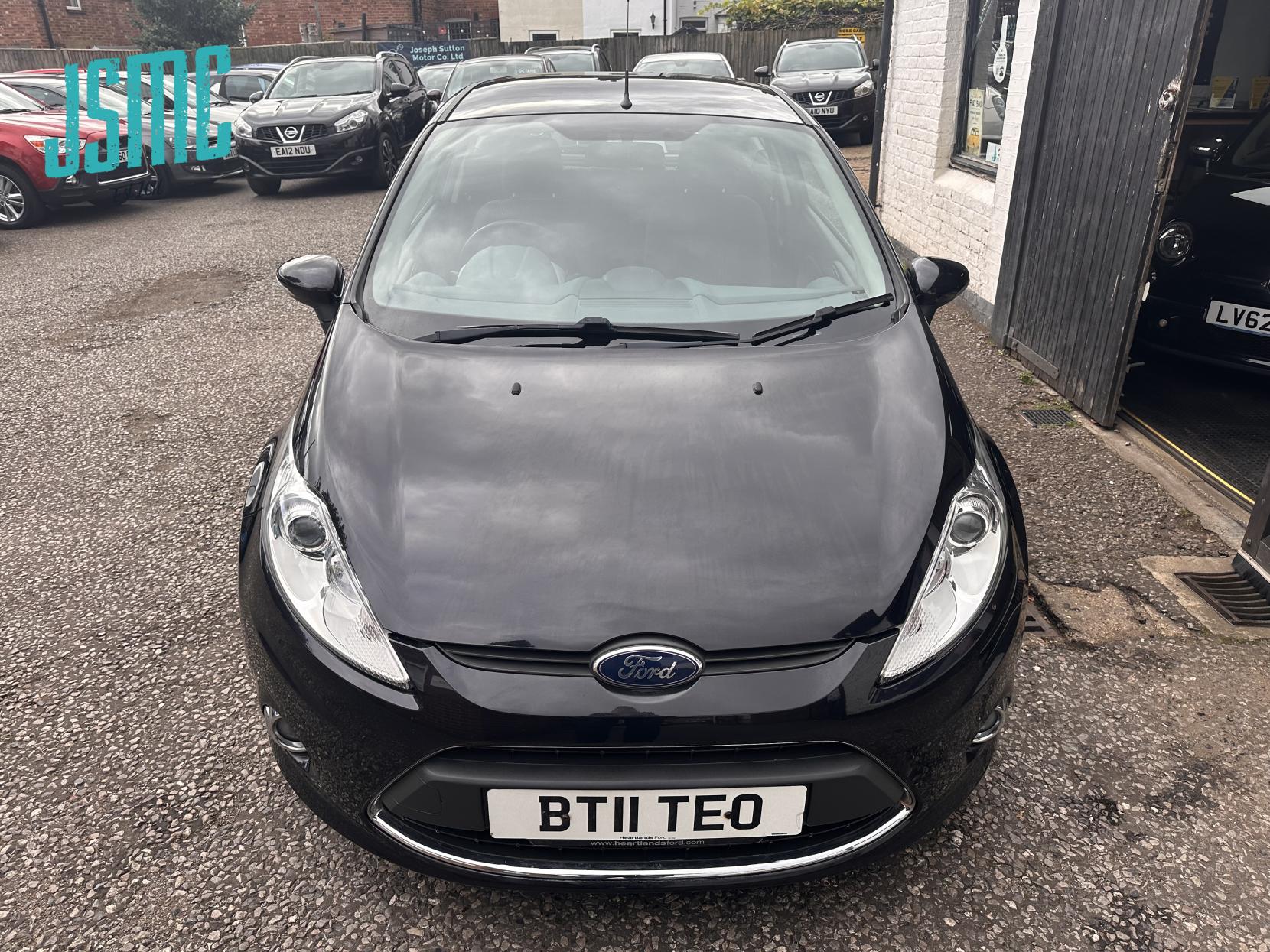 Ford Fiesta 1.4 Zetec Hatchback 3dr Petrol Manual (133 g/km, 94 bhp)