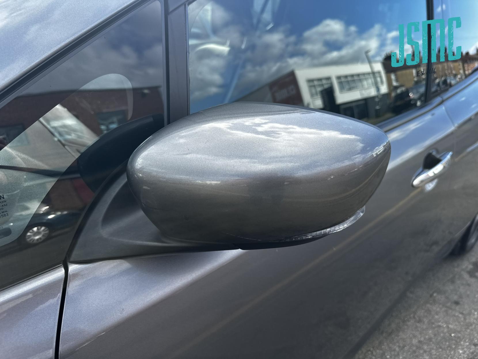 Nissan Leaf 40kWh N-Connecta Hatchback 5dr Electric Auto (150 ps)