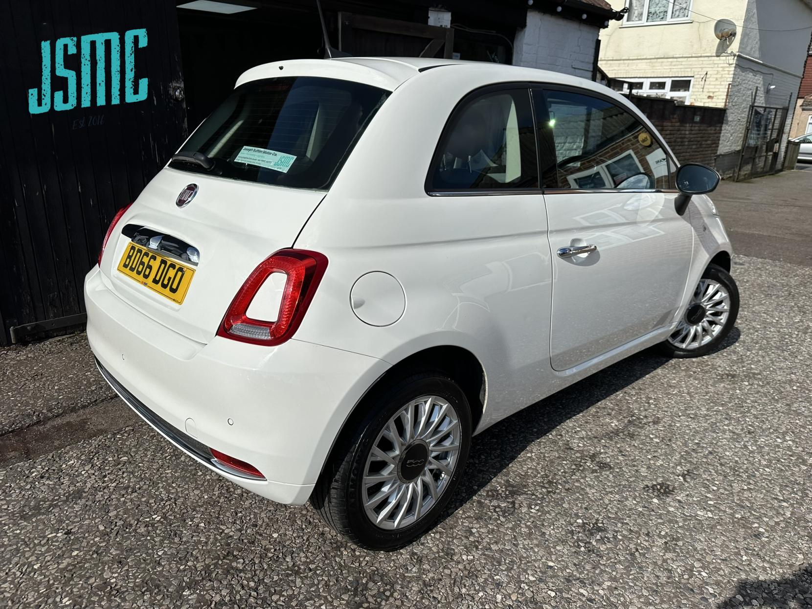 Fiat 500 1.2 Lounge Hatchback 3dr Petrol Manual Euro 6 (s/s) (69 bhp)