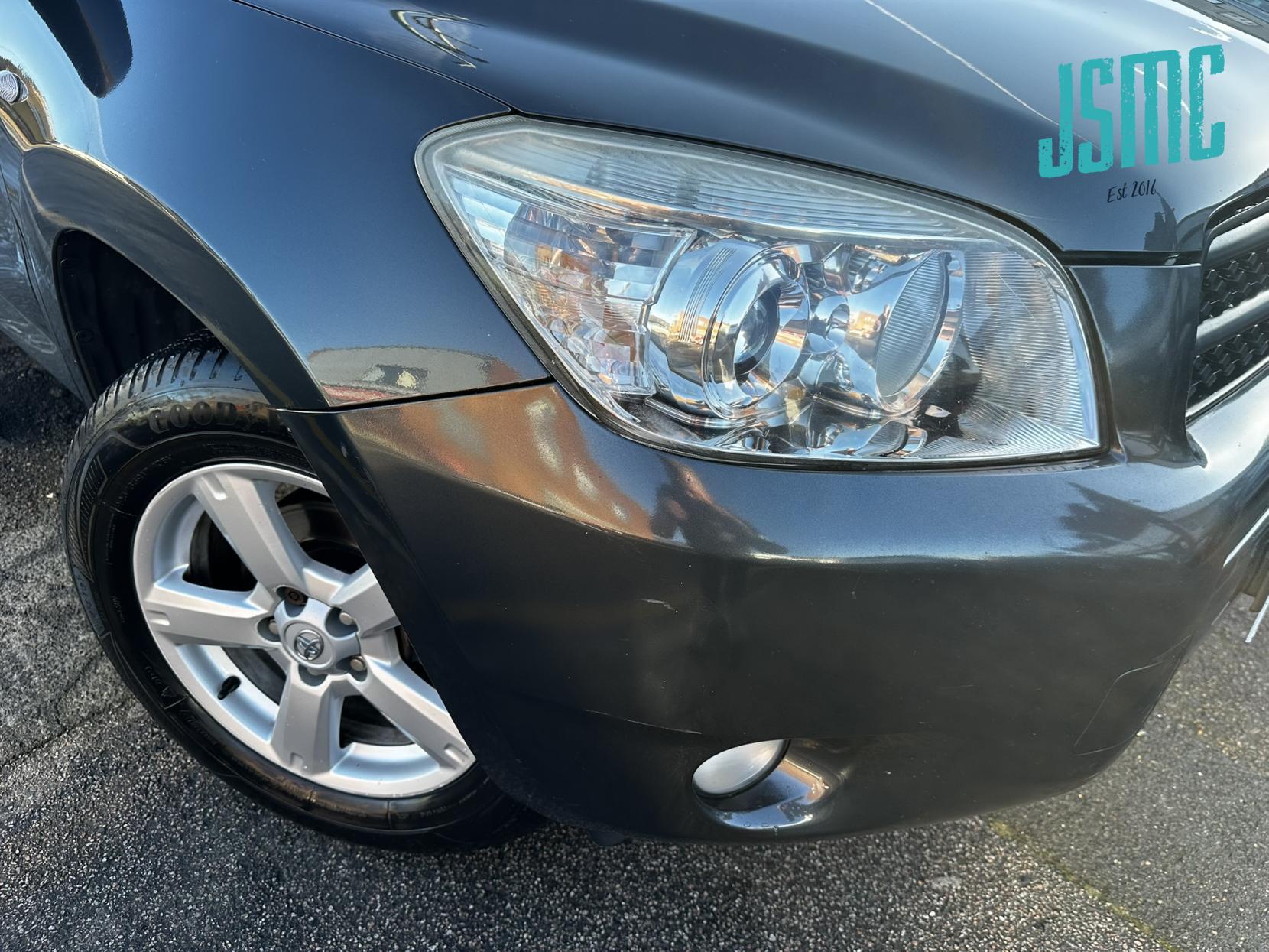 Toyota RAV4 2.0 XT5 SUV 5dr Petrol Automatic 4WD (212 g/km, 150 bhp)