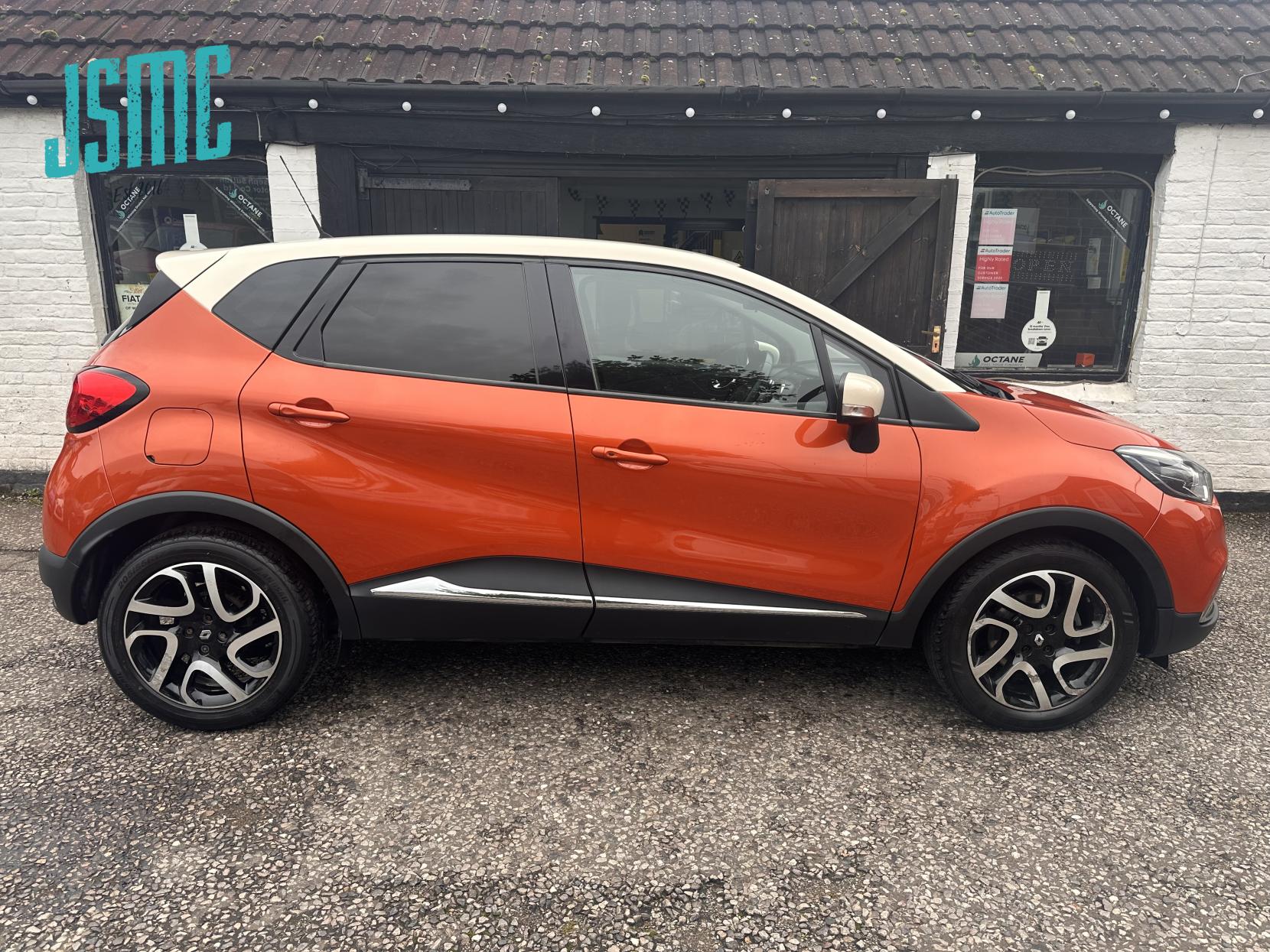 Renault Captur 1.5 dCi ENERGY Dynamique S MediaNav SUV 5dr Diesel Manual Euro 5 (s/s) (90 ps)