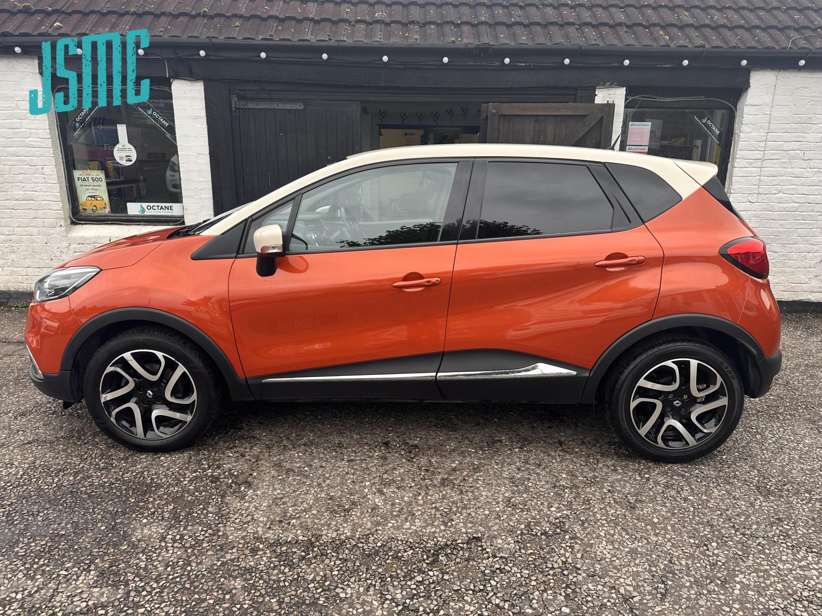 Renault Captur 1.5 dCi ENERGY Dynamique S MediaNav SUV 5dr Diesel Manual Euro 5 (s/s) (90 ps)