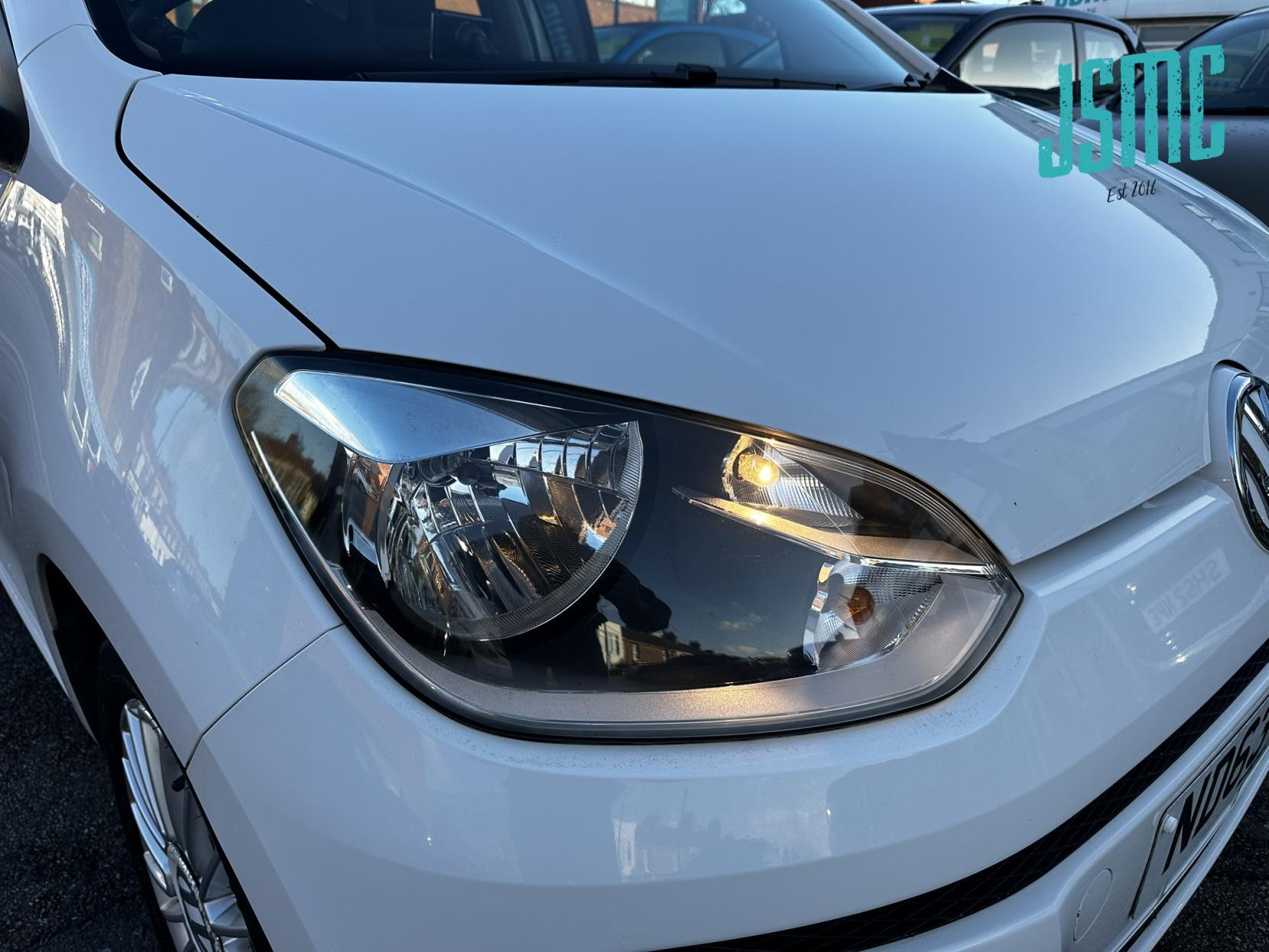 Volkswagen up! 1.0 High up! Hatchback 5dr Petrol ASG Euro 5 (75 ps)