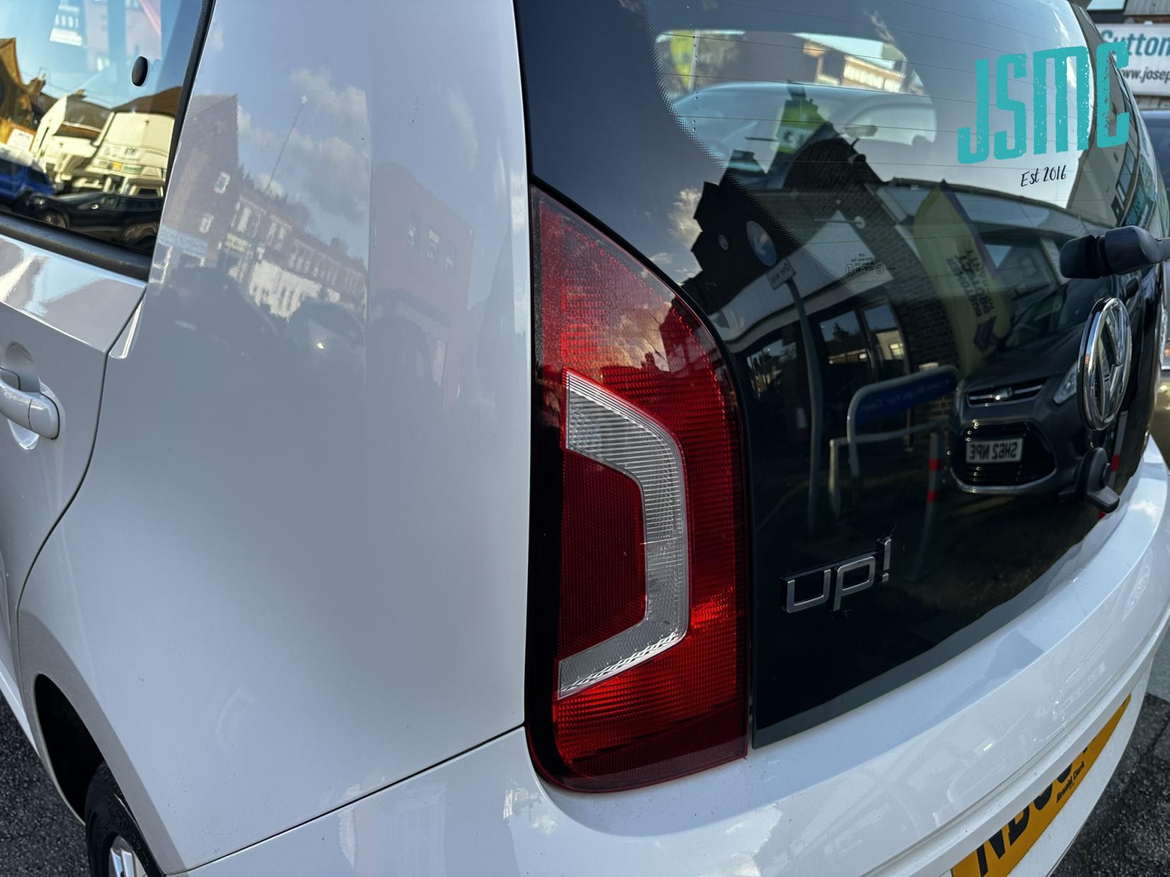 Volkswagen up! 1.0 High up! Hatchback 5dr Petrol ASG Euro 5 (75 ps)