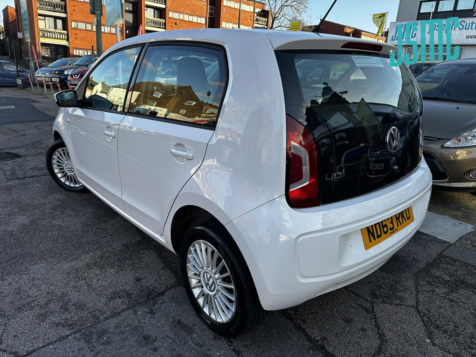 Volkswagen up! 1.0 High up! Hatchback 5dr Petrol ASG Euro 5 (75 ps)