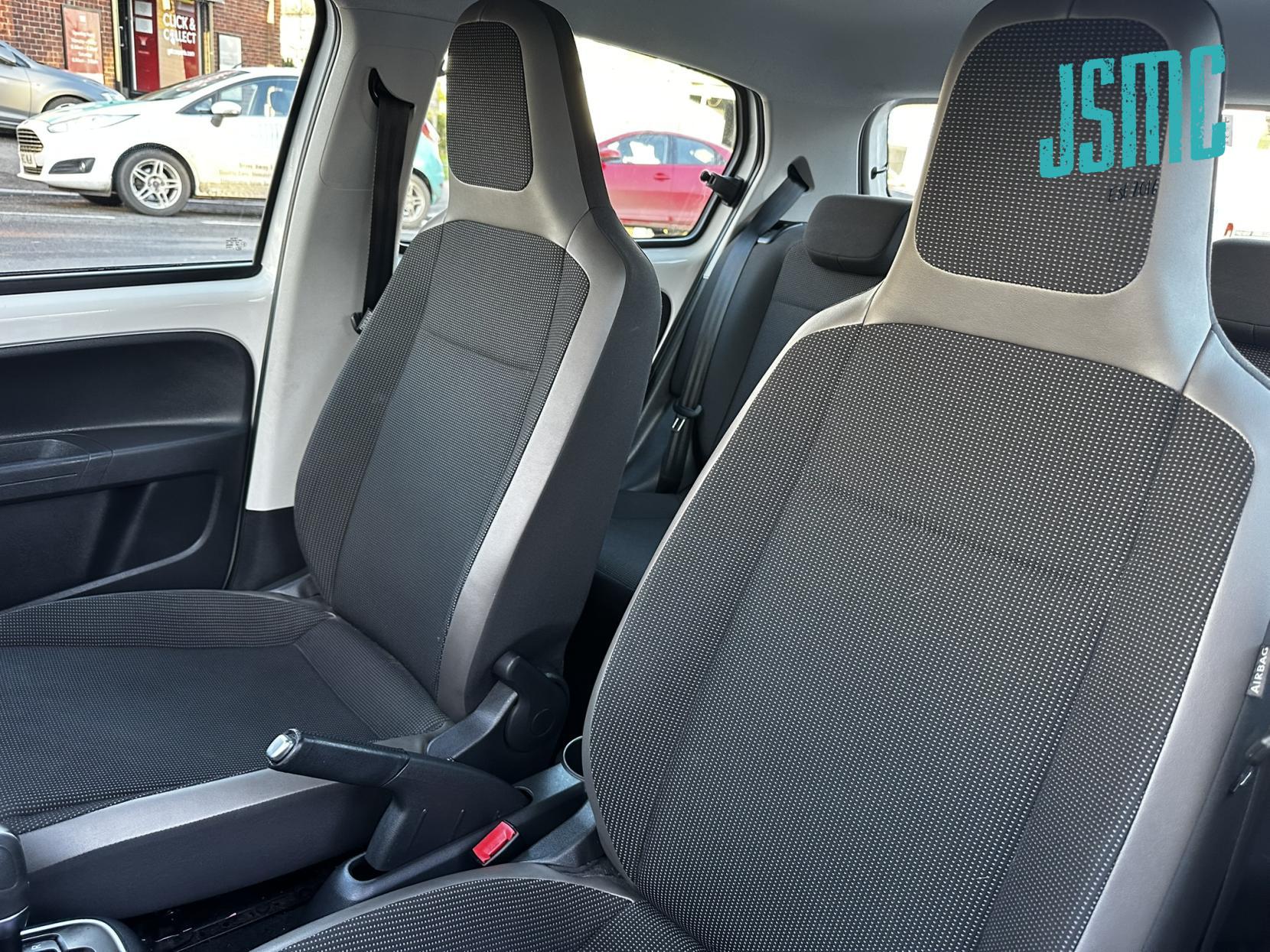 Volkswagen up! 1.0 High up! Hatchback 5dr Petrol ASG Euro 5 (75 ps)