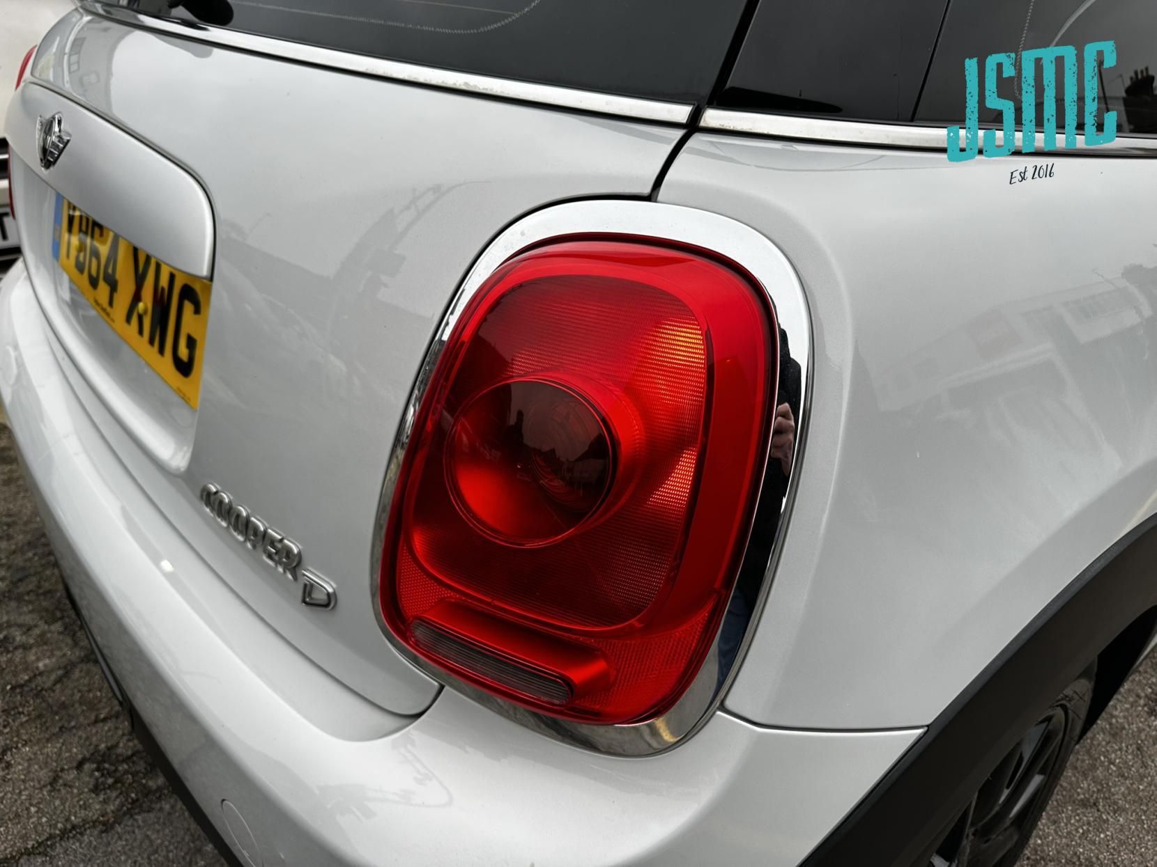 MINI Hatch 1.5 Cooper D Hatchback 3dr Diesel Manual Euro 6 (s/s) (116 ps)