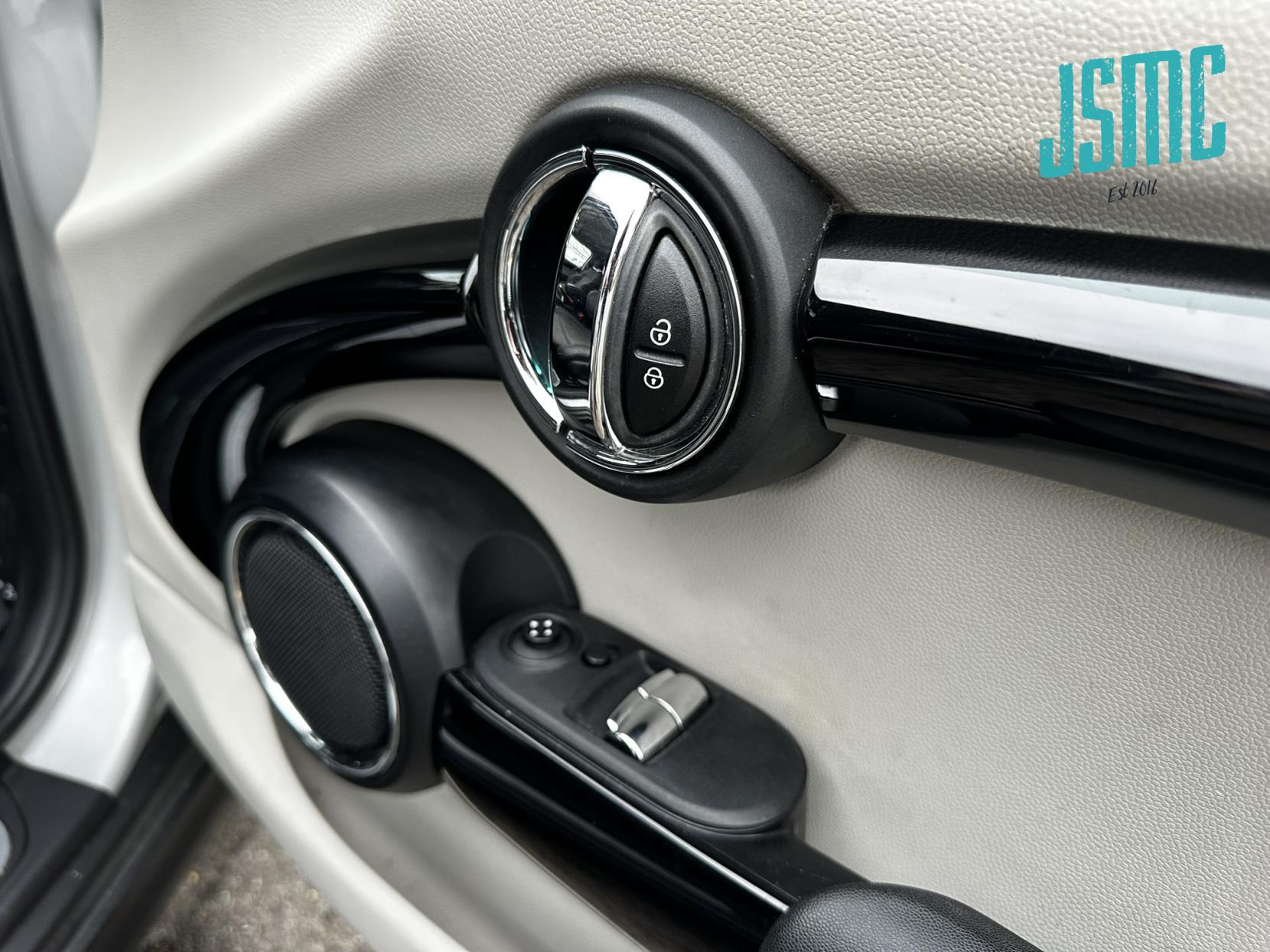 MINI Hatch 1.5 Cooper D Hatchback 3dr Diesel Manual Euro 6 (s/s) (116 ps)