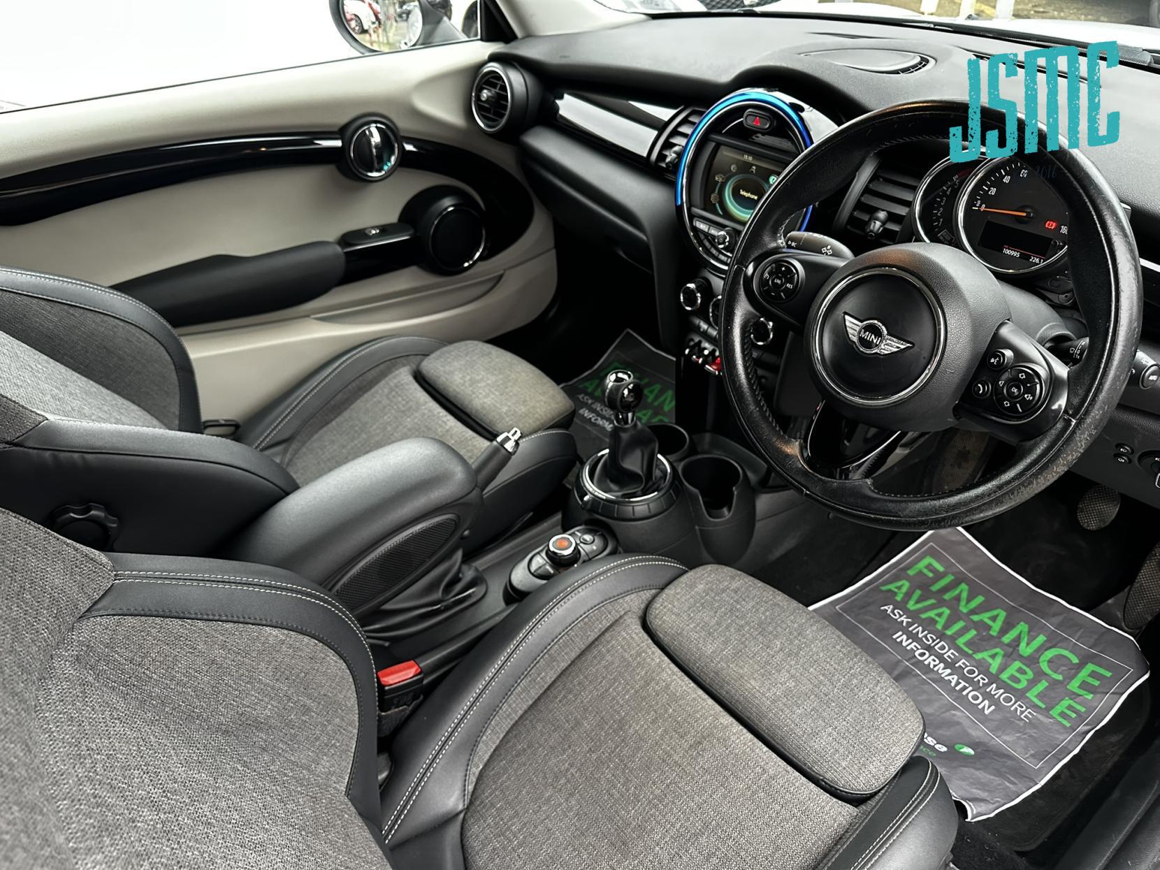 MINI Hatch 1.5 Cooper D Hatchback 3dr Diesel Manual Euro 6 (s/s) (116 ps)