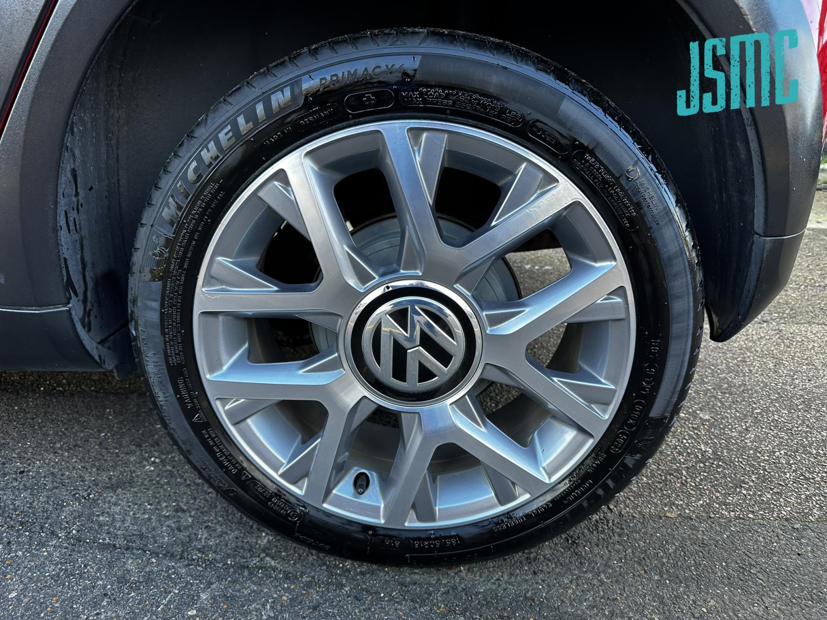 Volkswagen up! 1.0 High up! Hatchback 5dr Petrol ASG Euro 5 (75 ps)