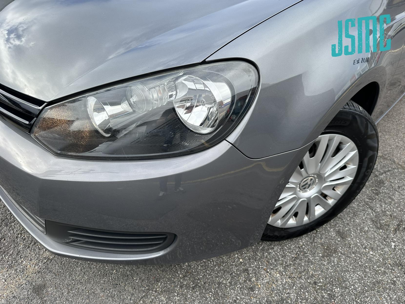 Volkswagen Golf 1.6 FSI S Hatchback 5dr Petrol Manual Euro 5 (102 ps)