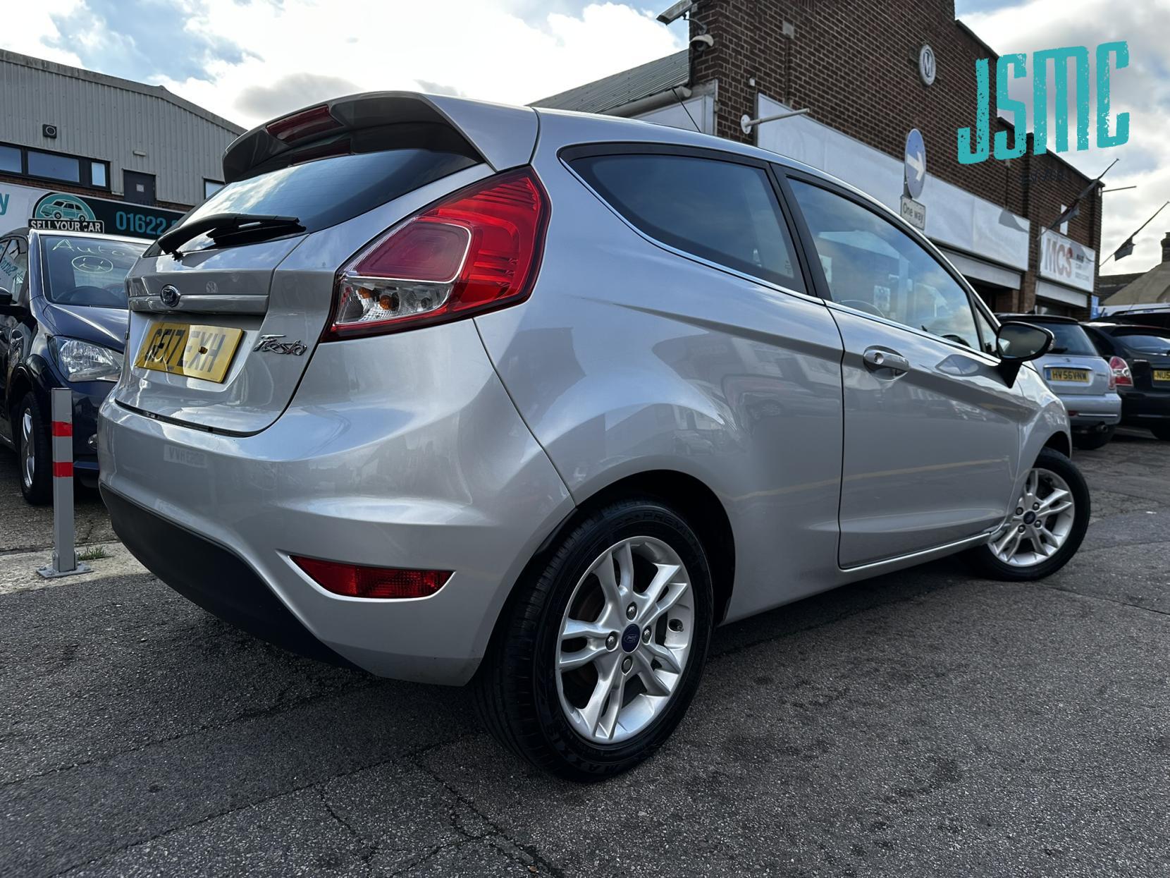 Ford Fiesta 1.0T EcoBoost Zetec Hatchback 3dr Petrol Manual Euro 6 (s/s) (100 ps)