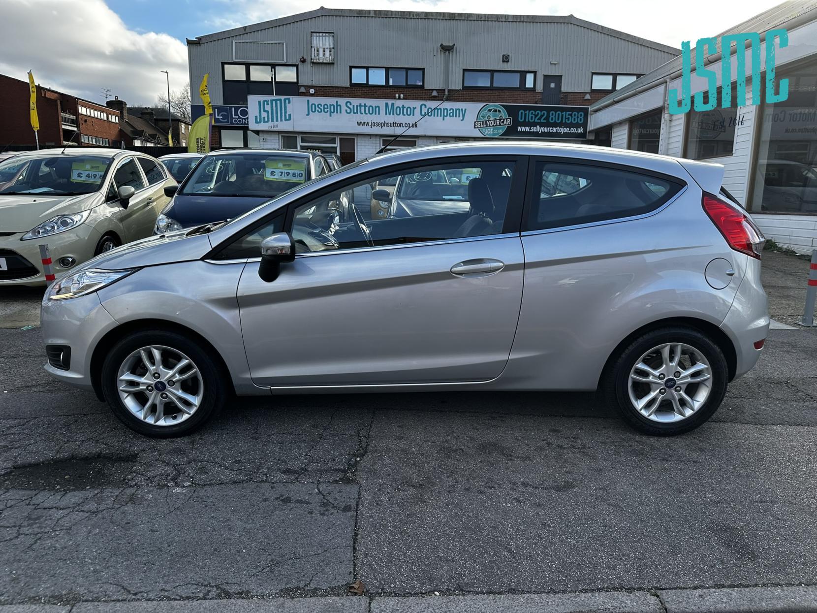 Ford Fiesta 1.0T EcoBoost Zetec Hatchback 3dr Petrol Manual Euro 6 (s/s) (100 ps)