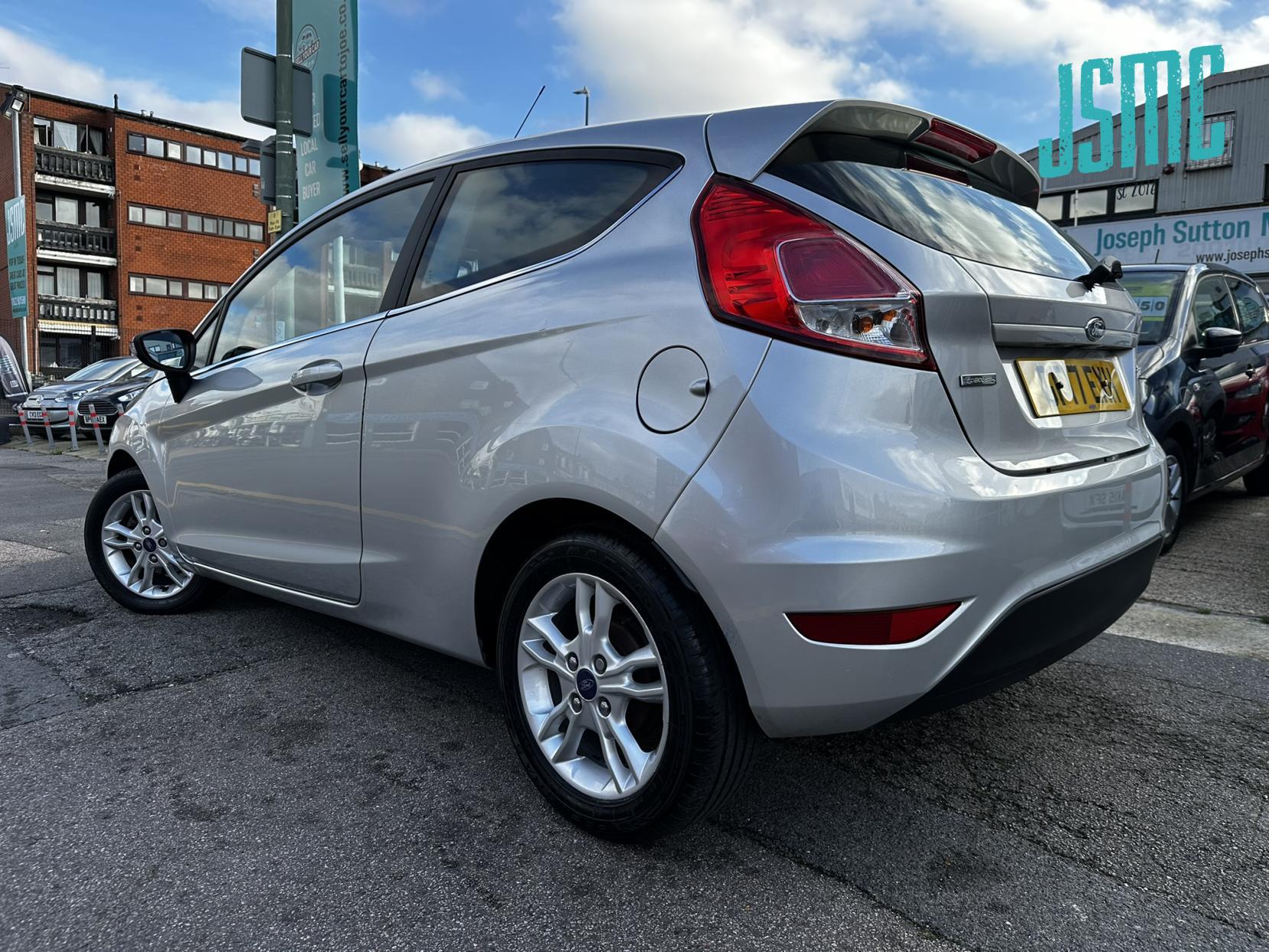 Ford Fiesta 1.0T EcoBoost Zetec Hatchback 3dr Petrol Manual Euro 6 (s/s) (100 ps)