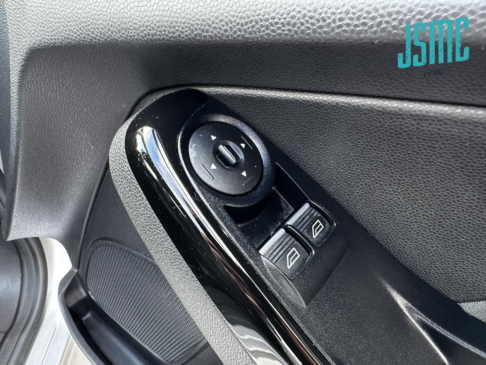 Ford Fiesta 1.0T EcoBoost Zetec Hatchback 3dr Petrol Manual Euro 6 (s/s) (100 ps)