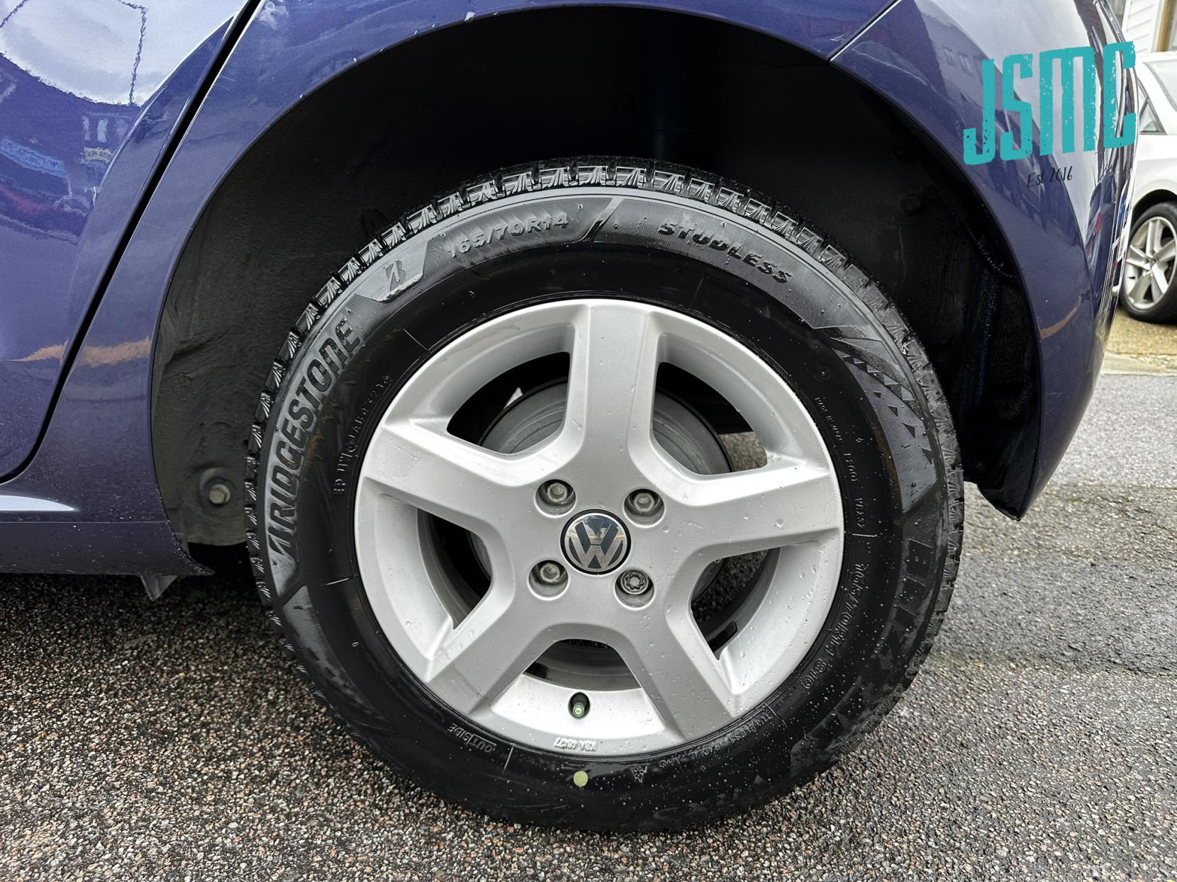 Volkswagen up! 1.0 High up! Hatchback 5dr Petrol ASG Euro 5 (75 ps)