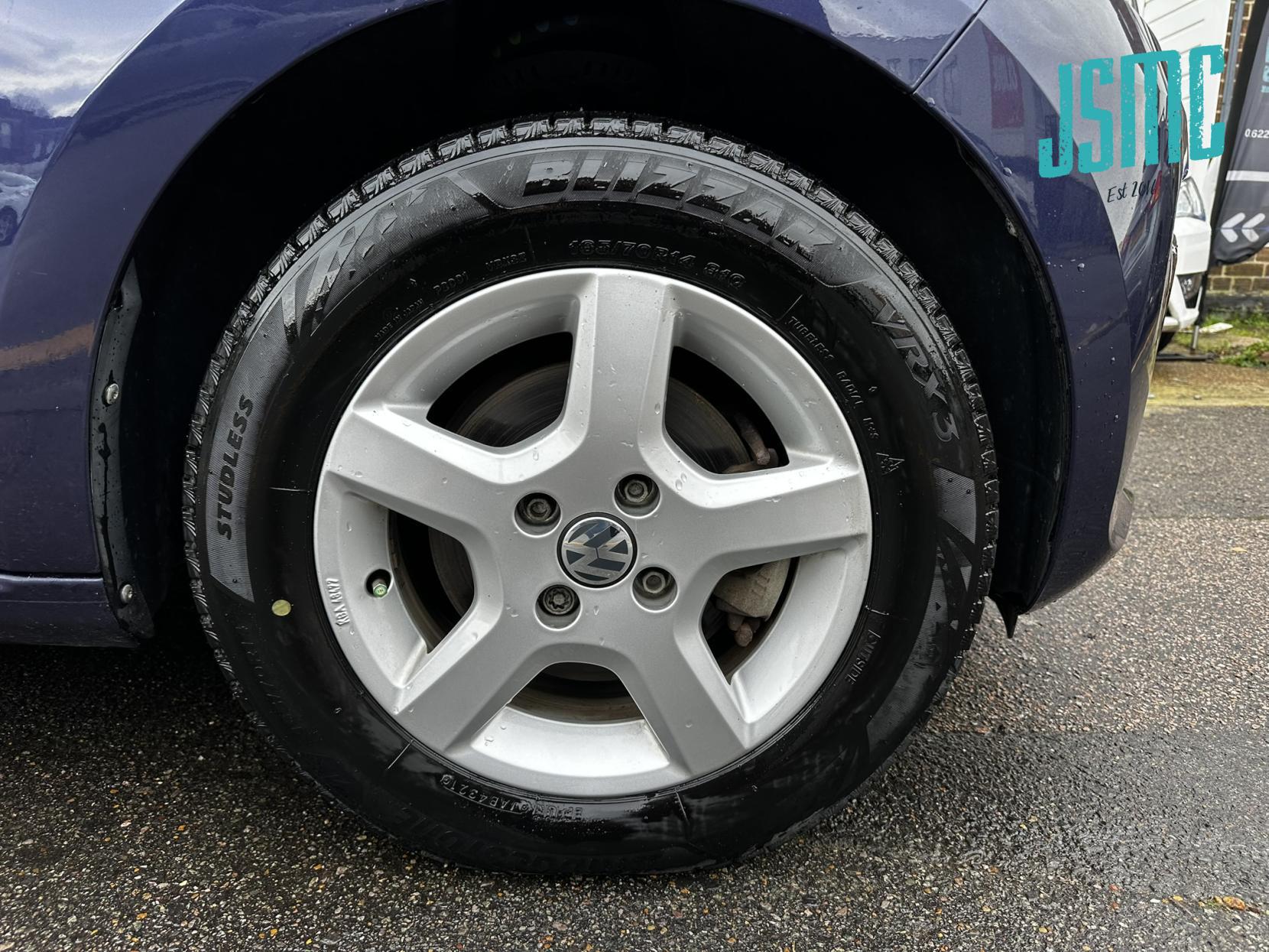 Volkswagen up! 1.0 High up! Hatchback 5dr Petrol ASG Euro 5 (75 ps)