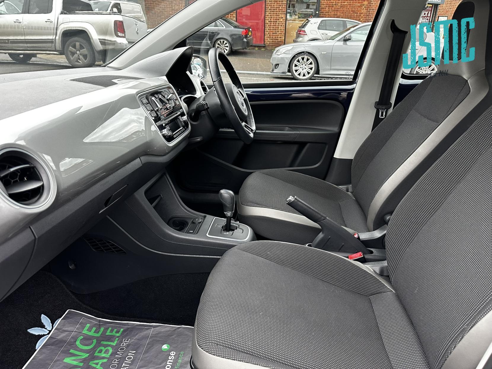 Volkswagen up! 1.0 High up! Hatchback 5dr Petrol ASG Euro 5 (75 ps)