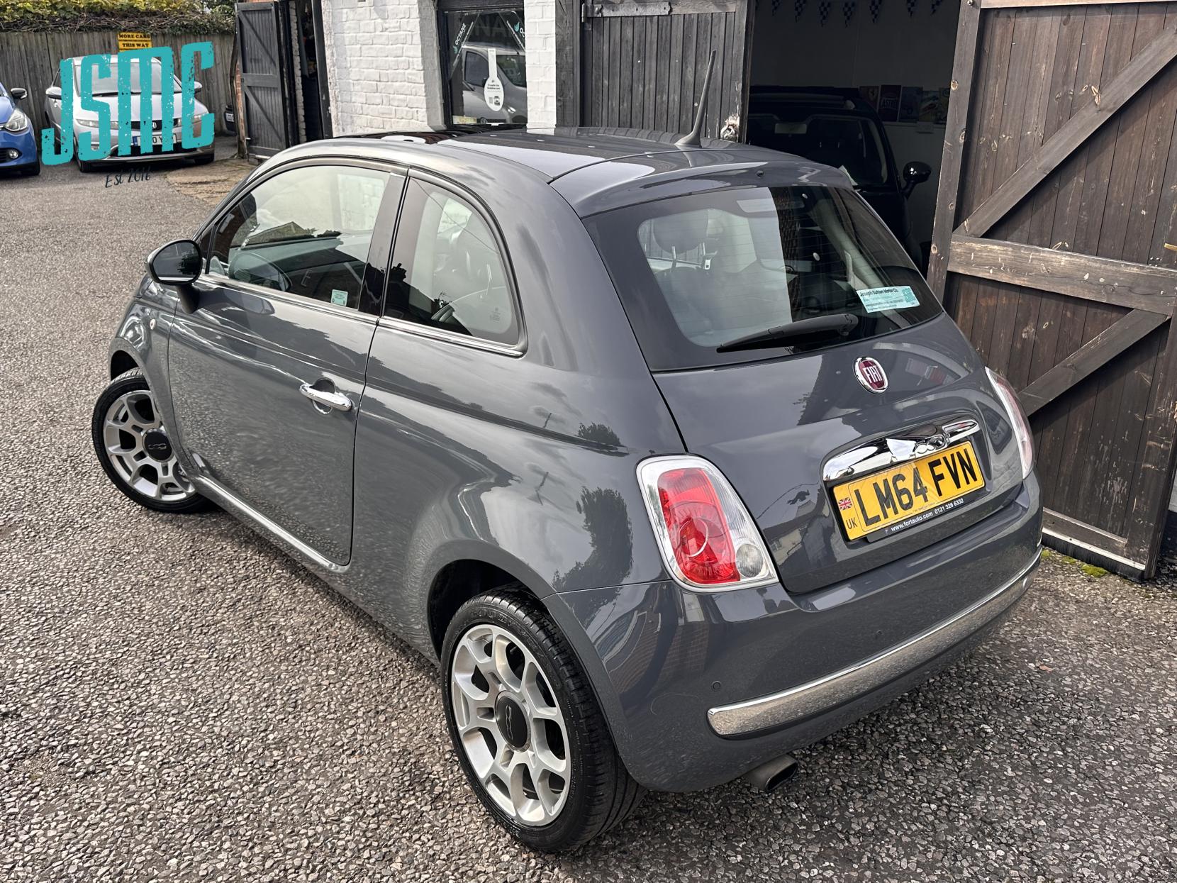 Fiat 500 0.9 TwinAir Lounge Hatchback 3dr Petrol Dualogic Euro 6 (s/s) (85 bhp)