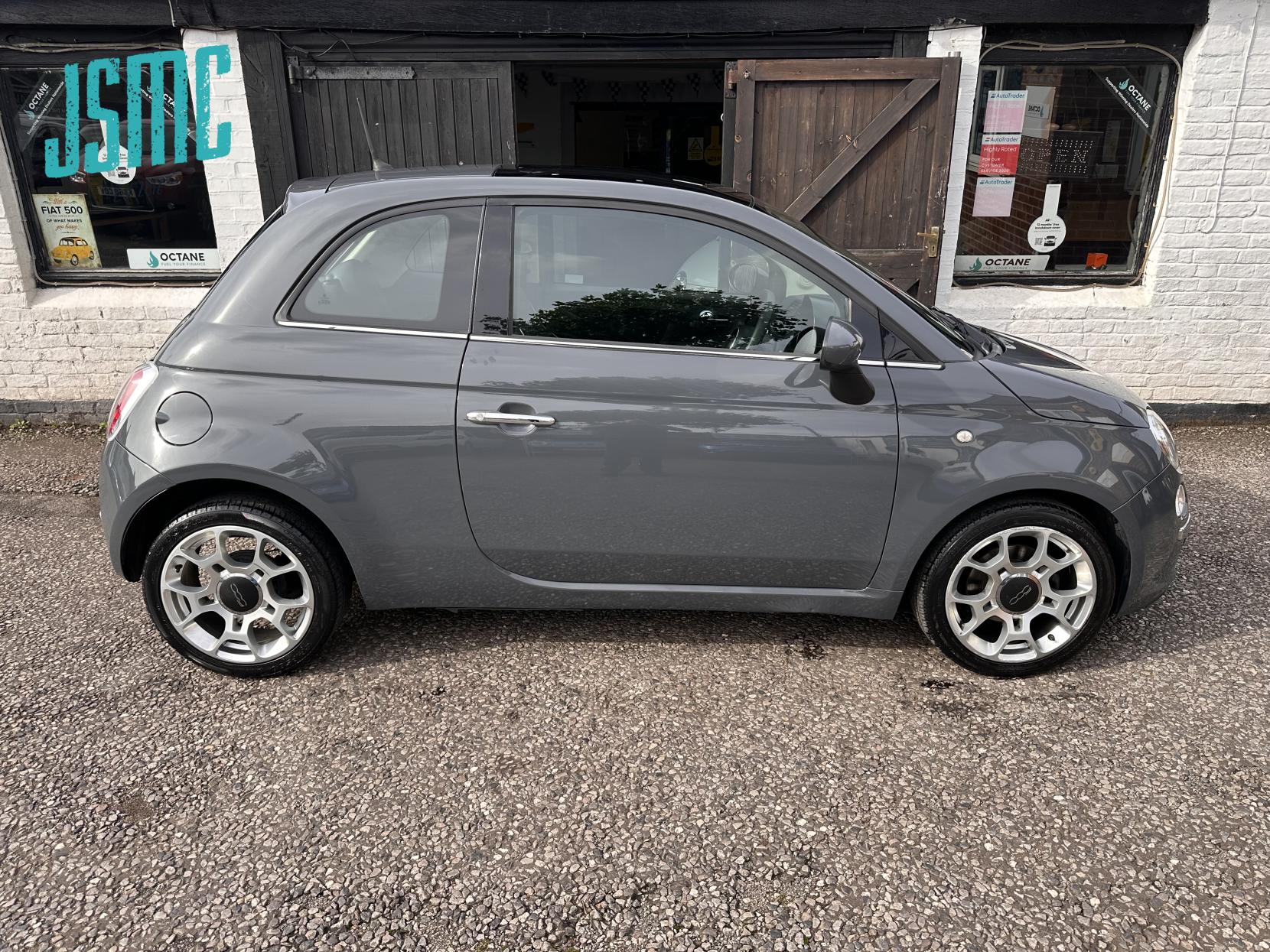 Fiat 500 0.9 TwinAir Lounge Hatchback 3dr Petrol Dualogic Euro 6 (s/s) (85 bhp)