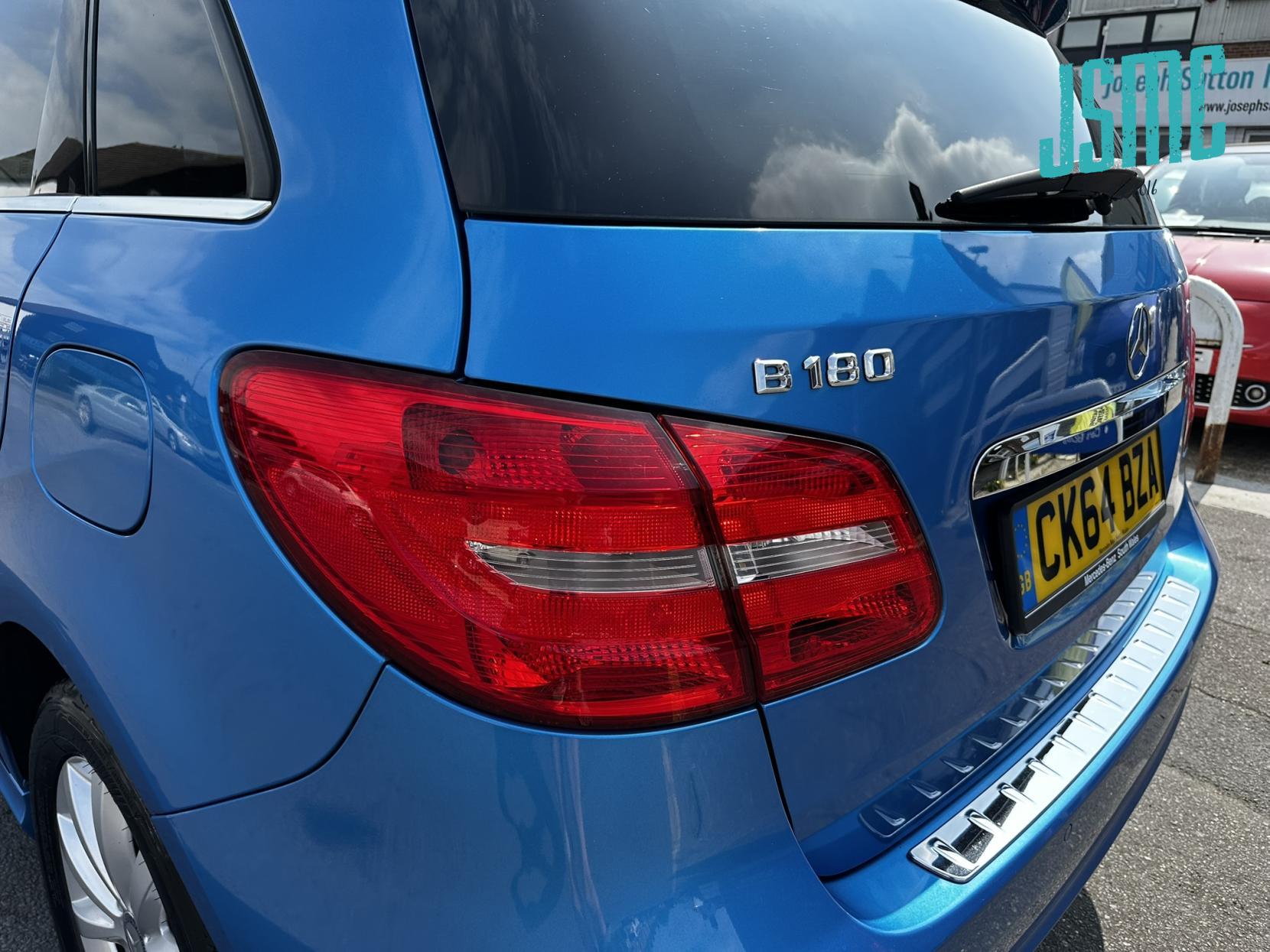 Mercedes-Benz B Class 1.5 B180 CDI SE MPV 5dr Diesel 7G-DCT Euro 5 (s/s) (109 ps)