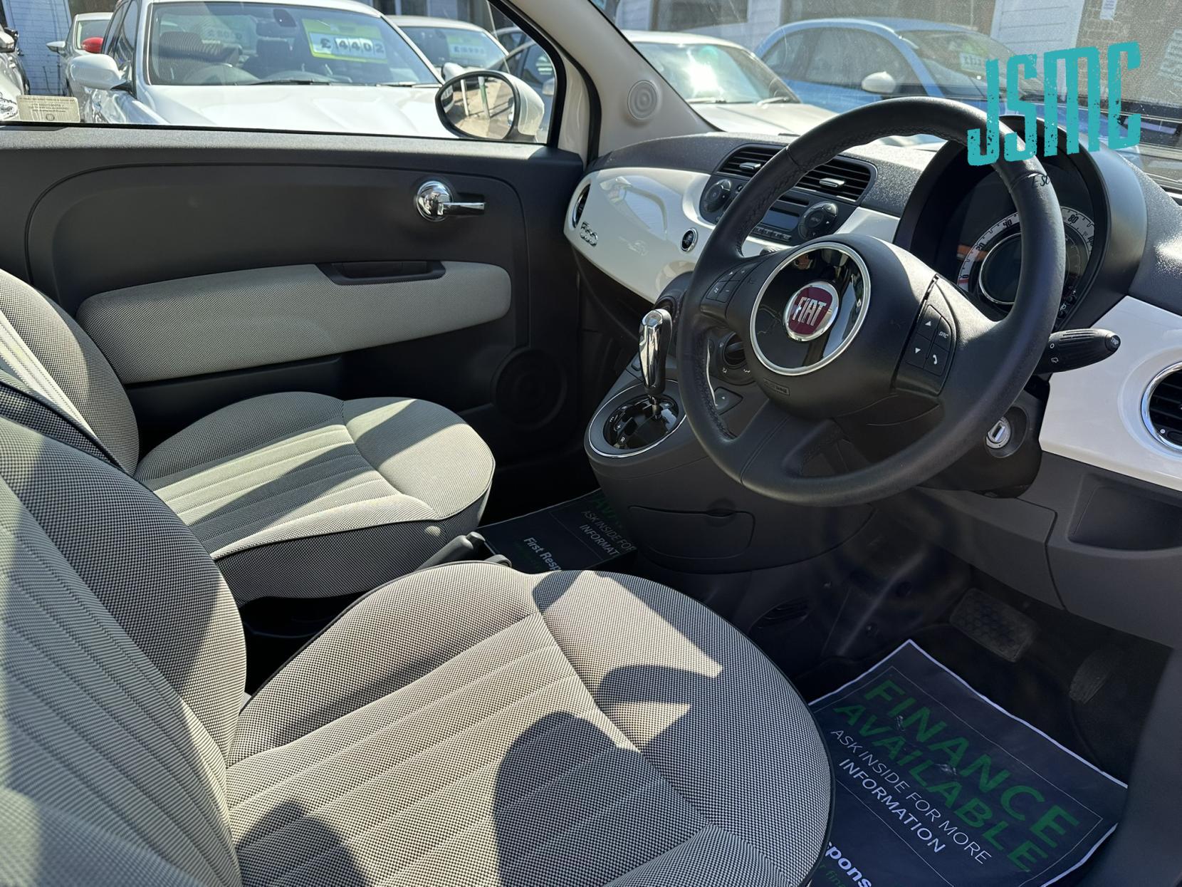 Fiat 500 1.2 Lounge Hatchback 3dr Petrol Dualogic Euro 4 (69 bhp)