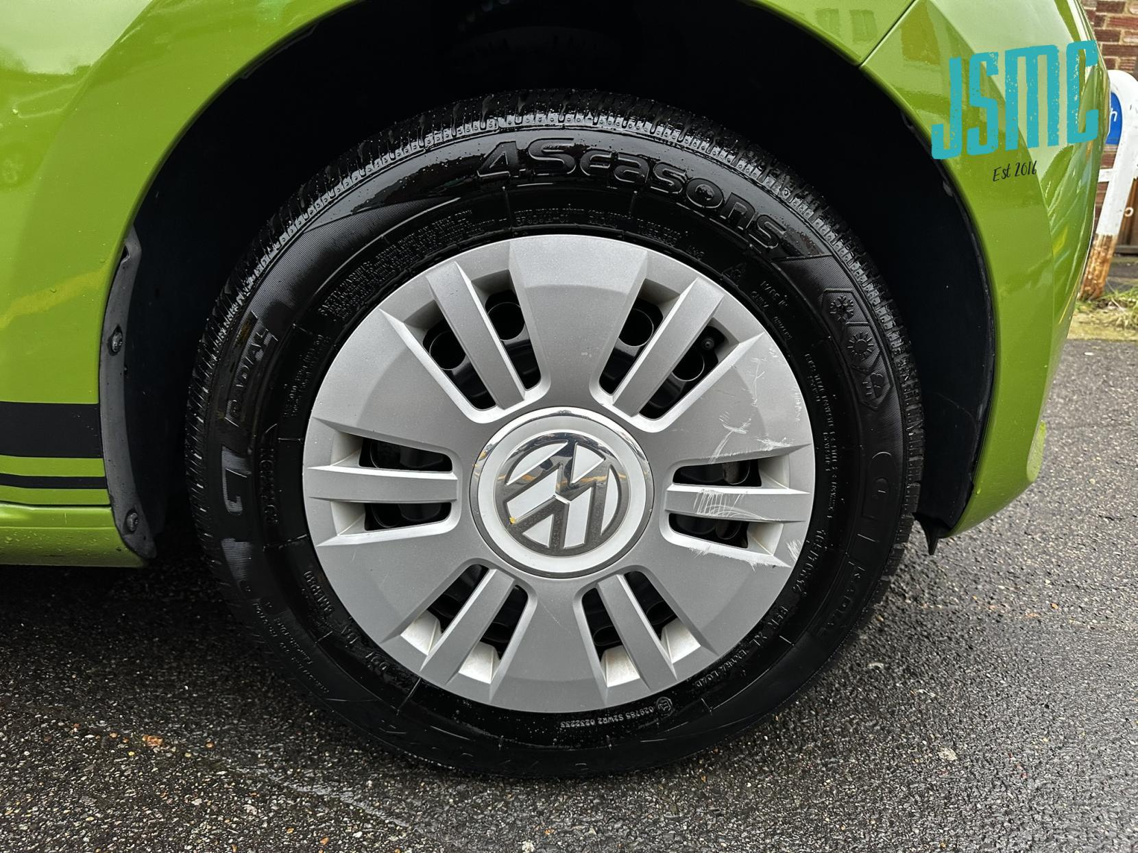 Volkswagen up! 1.0 Move up! Hatchback 3dr Petrol ASG Euro 5 (60 ps)